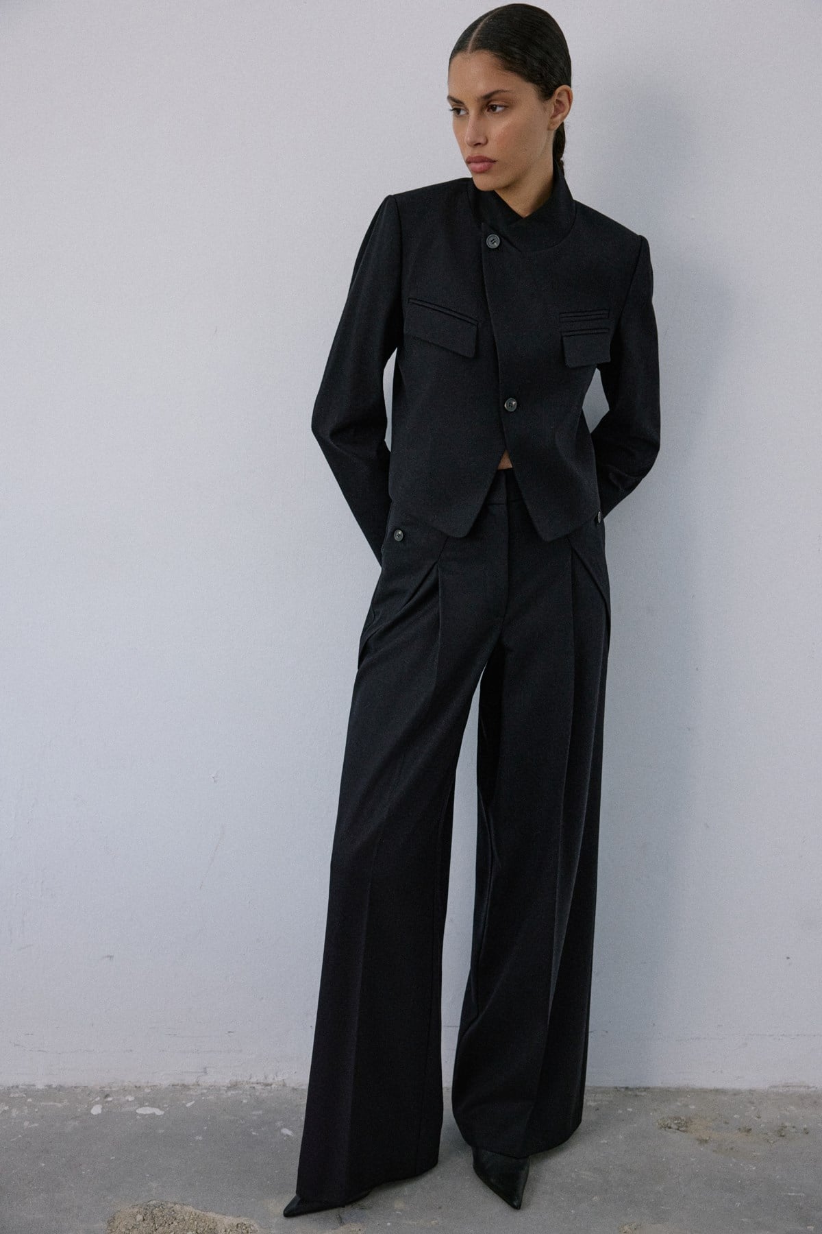 Asymmetric Lined Slim Fit Blazer