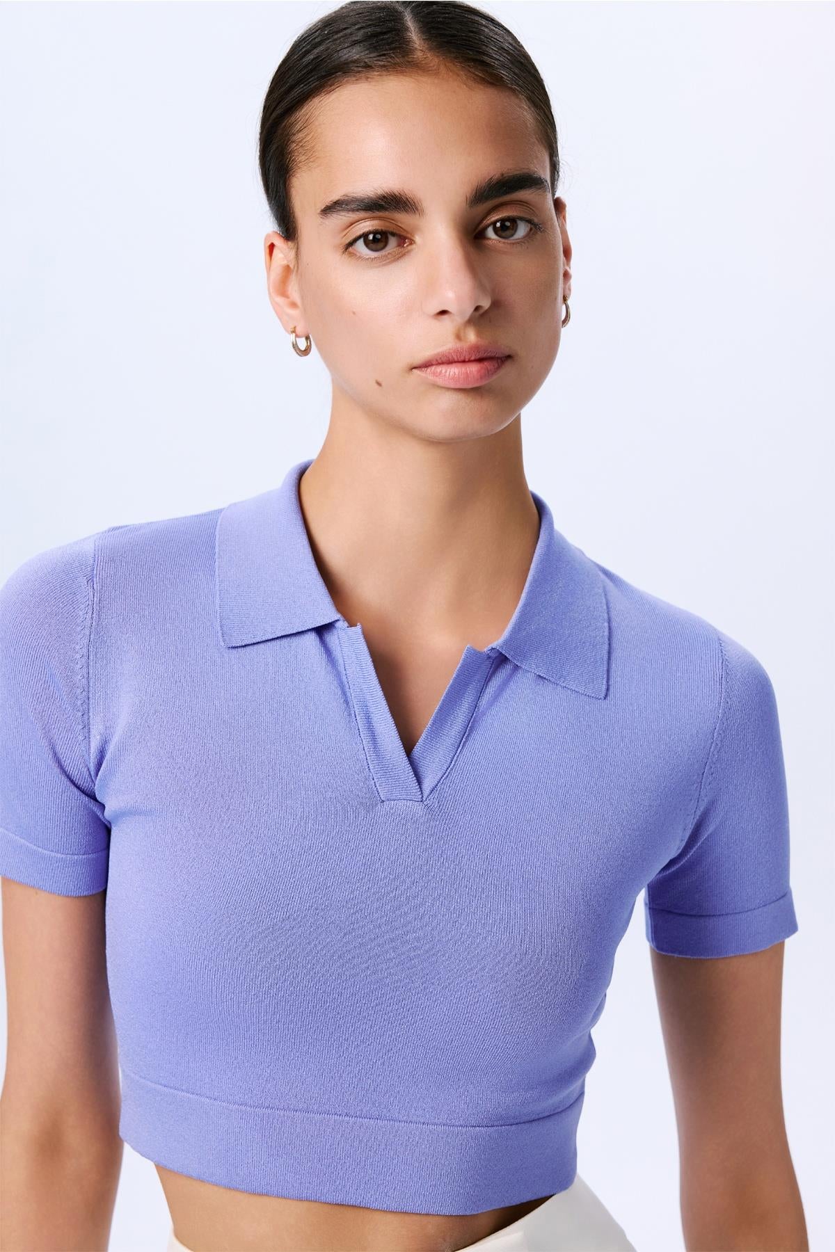 Basic Short Sleeve Crop Blouse