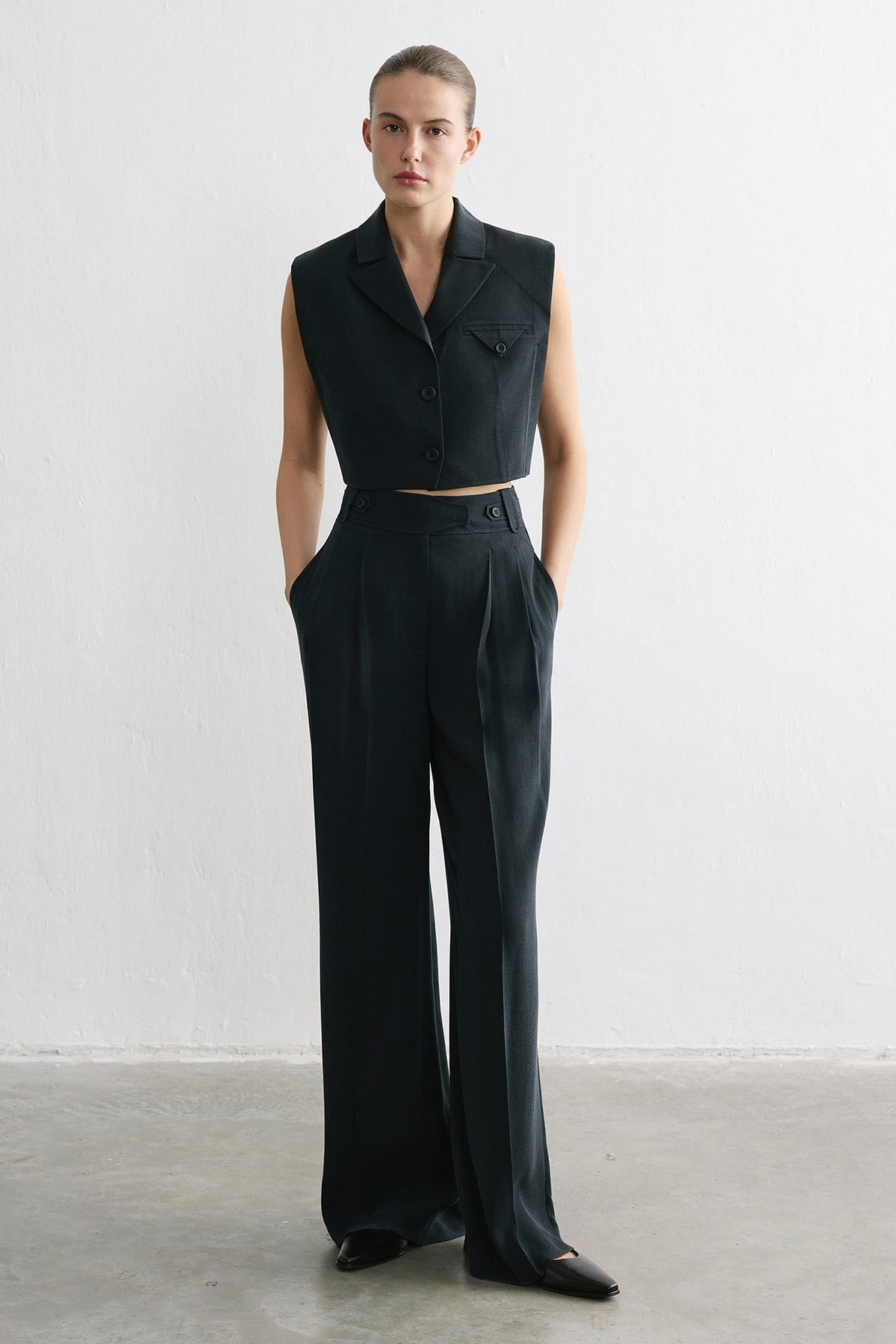 Blazer Collar Padded Crop Vest
