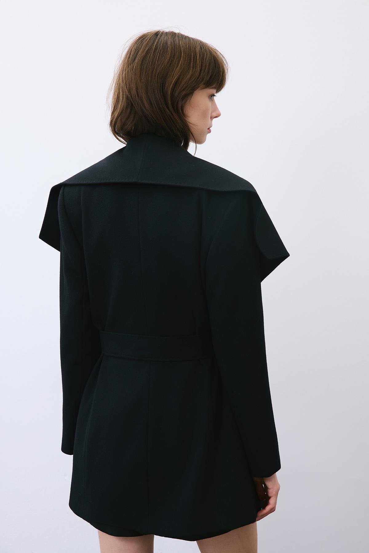 Cashmere Coat with Wide Collar and Belt