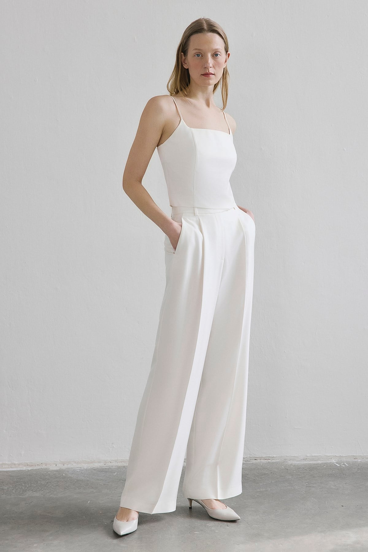 Crease Detail Pleated Wide Leg Pants