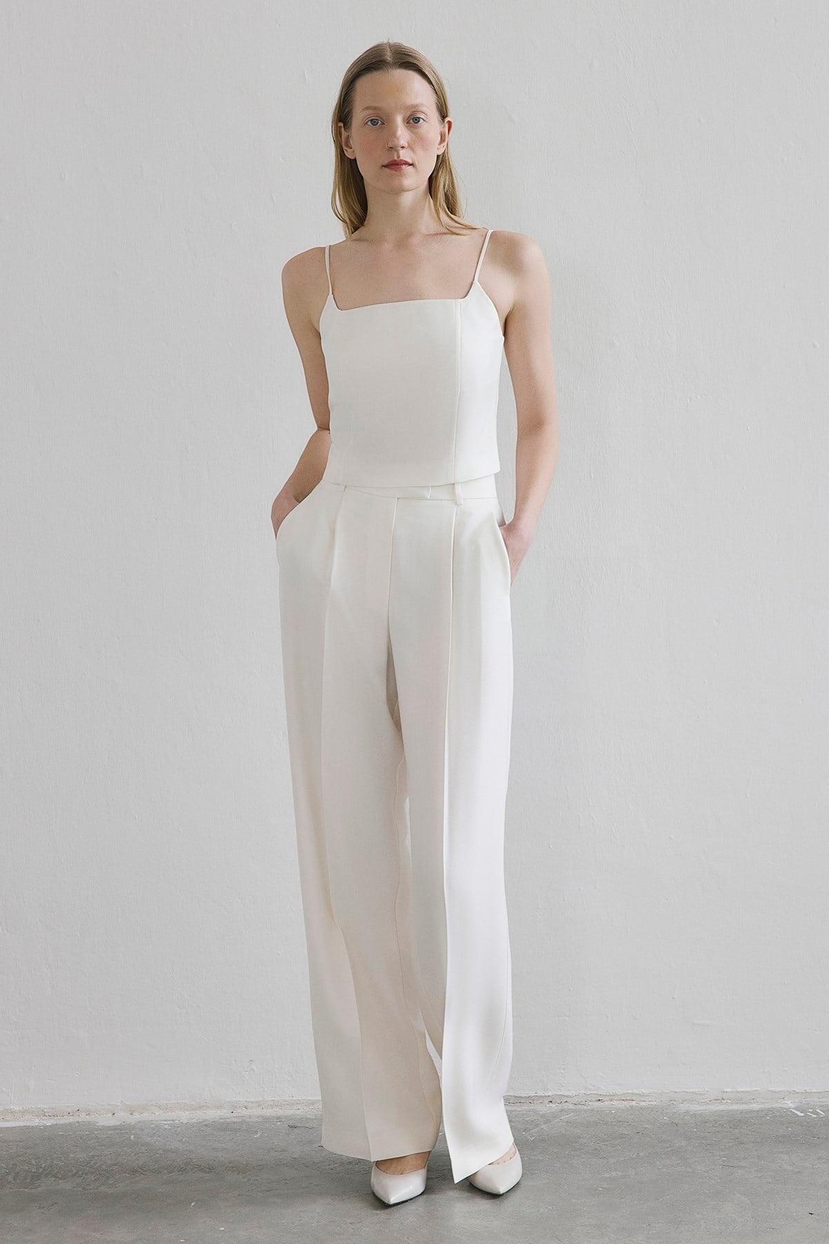 Crease Detail Pleated Wide Leg Pants
