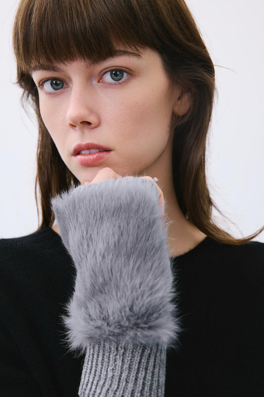 Fluffy Knit Gloves