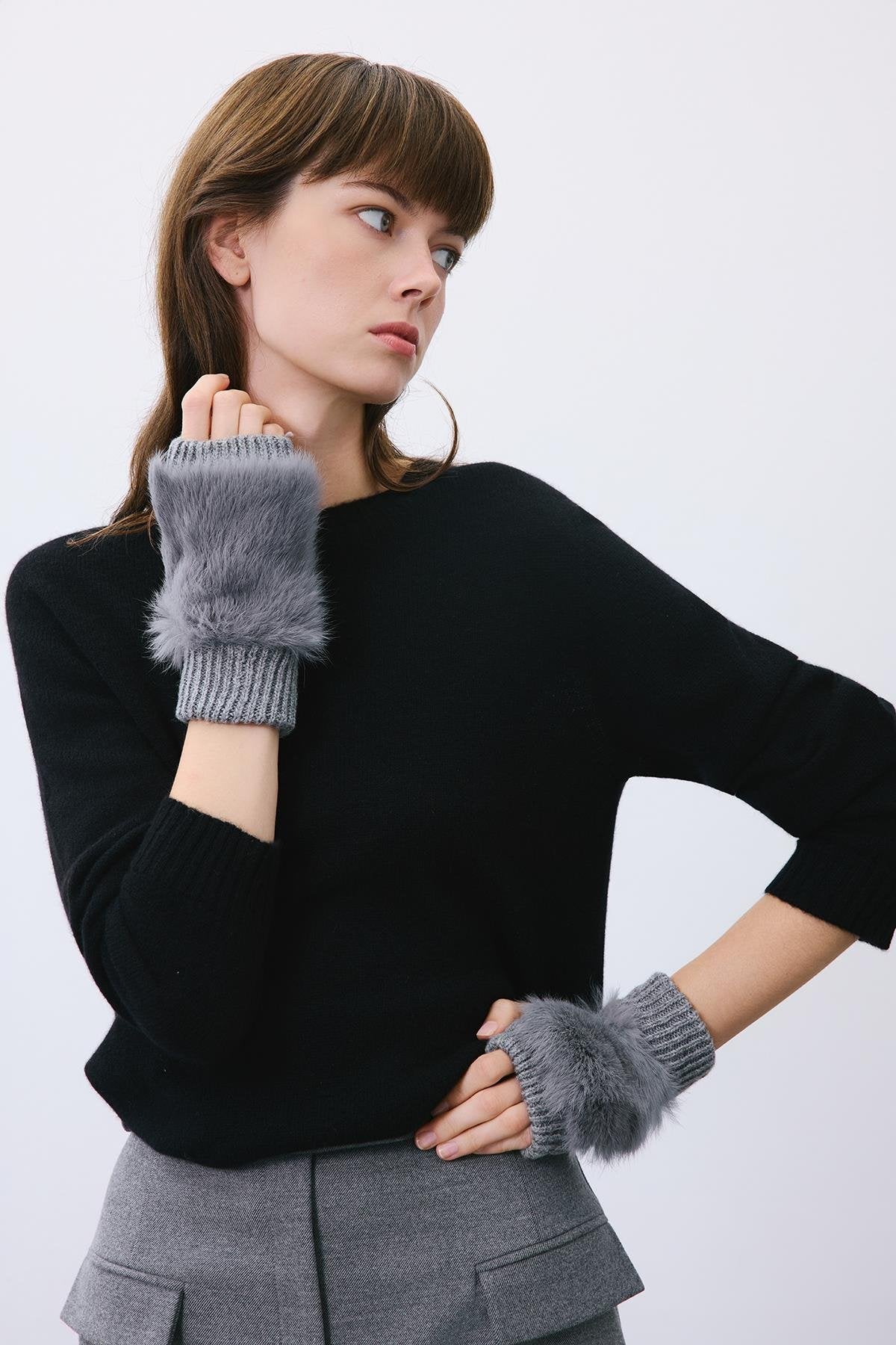 Fluffy Knit Gloves