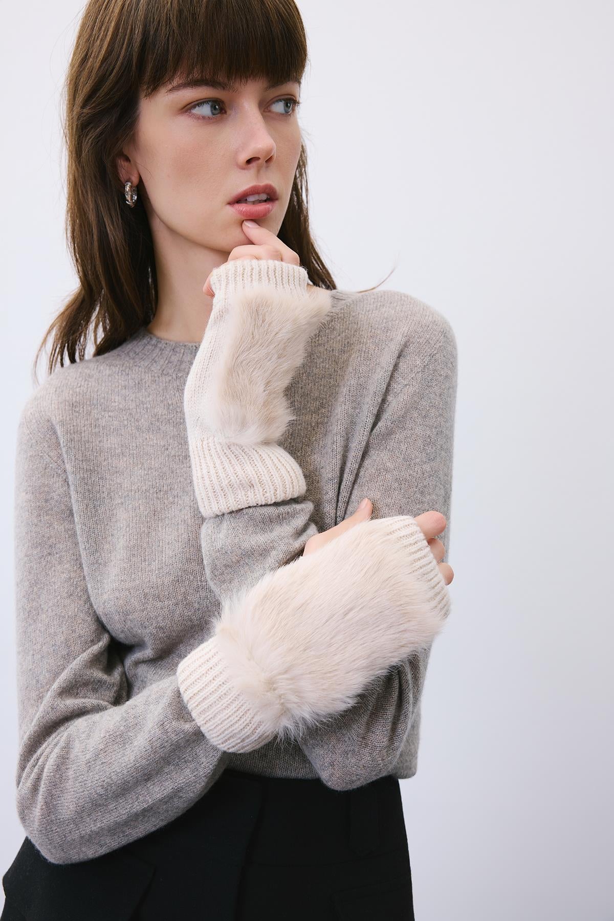 Fluffy Knit Gloves