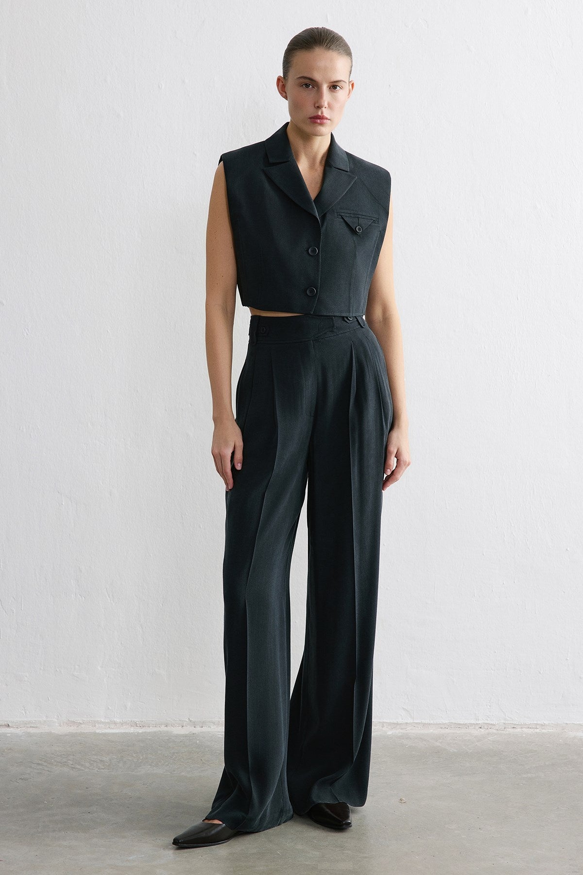 High Waist Wide Leg Pleated Trousers
