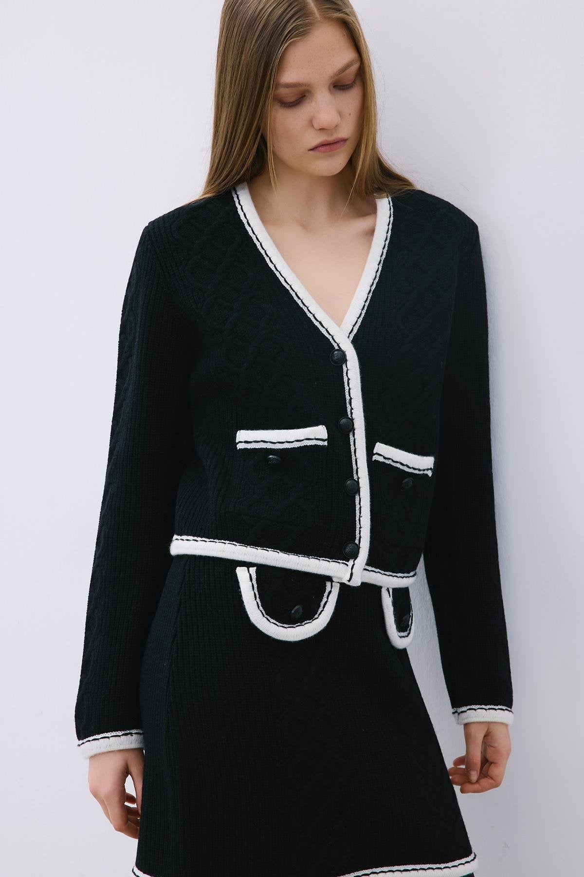 Knit Mini Skirt with Contrast Piping