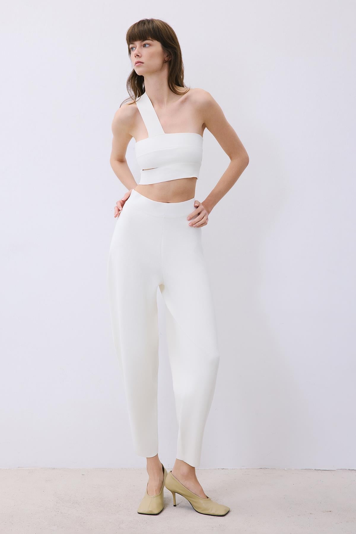 Knit One-Shoulder Bandeau Top