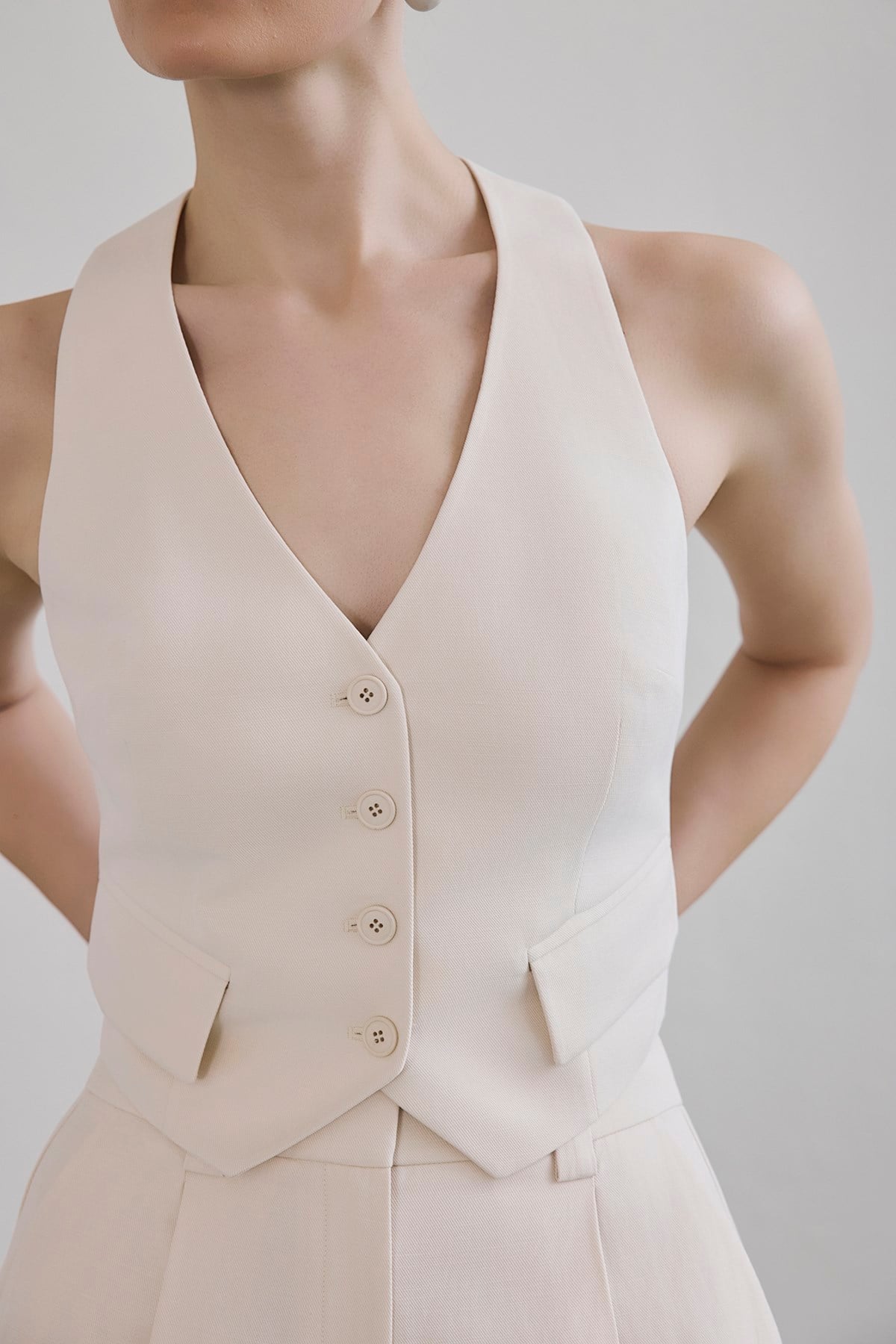 Linen Button Front Short Vest