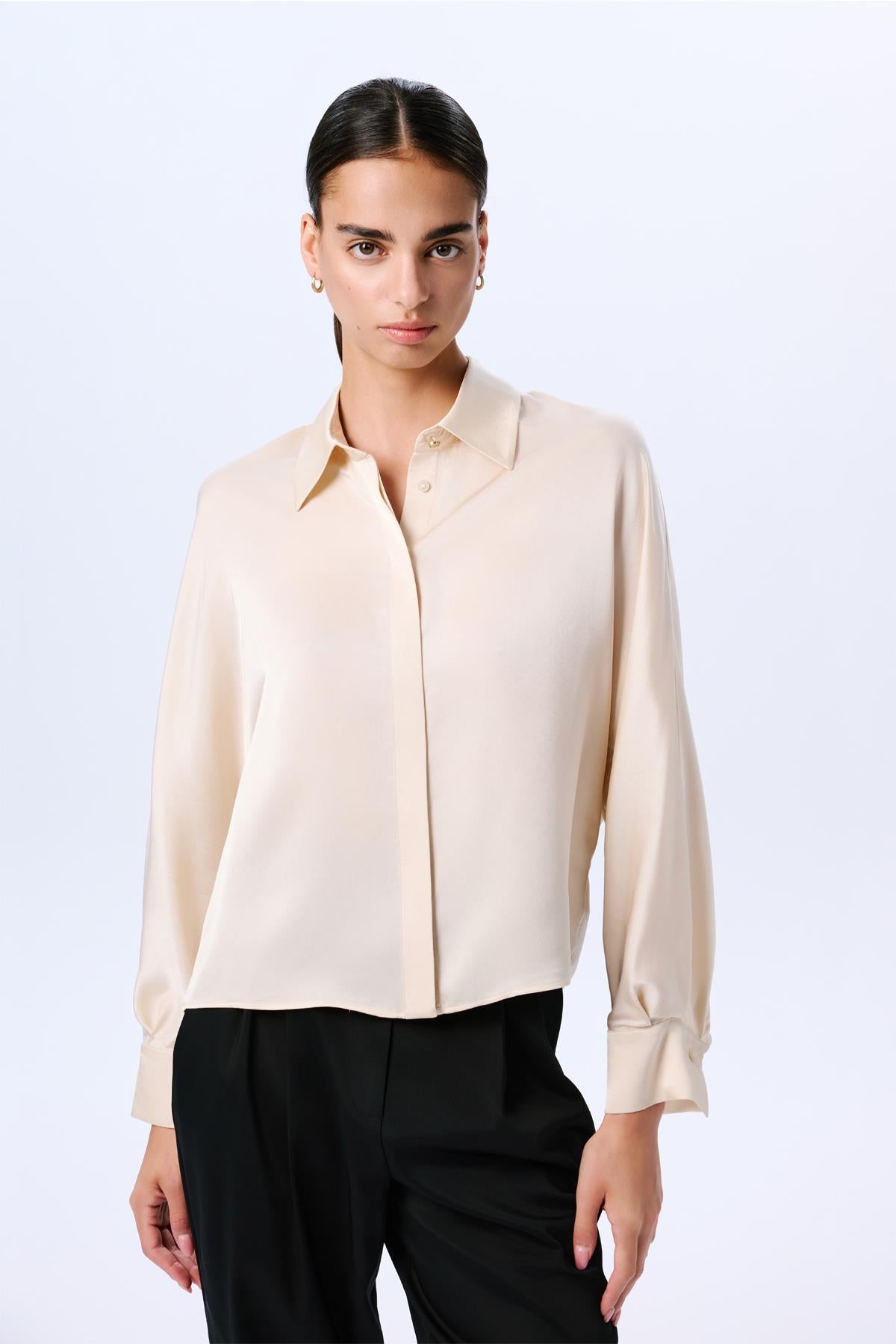 Long Sleeve Hidden Buttoned Relaxed Shirt