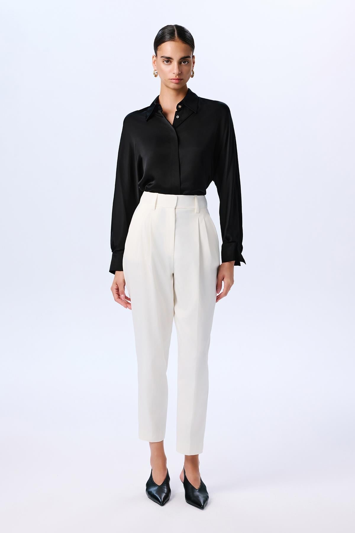 Long Sleeve Hidden Buttoned Relaxed Shirt