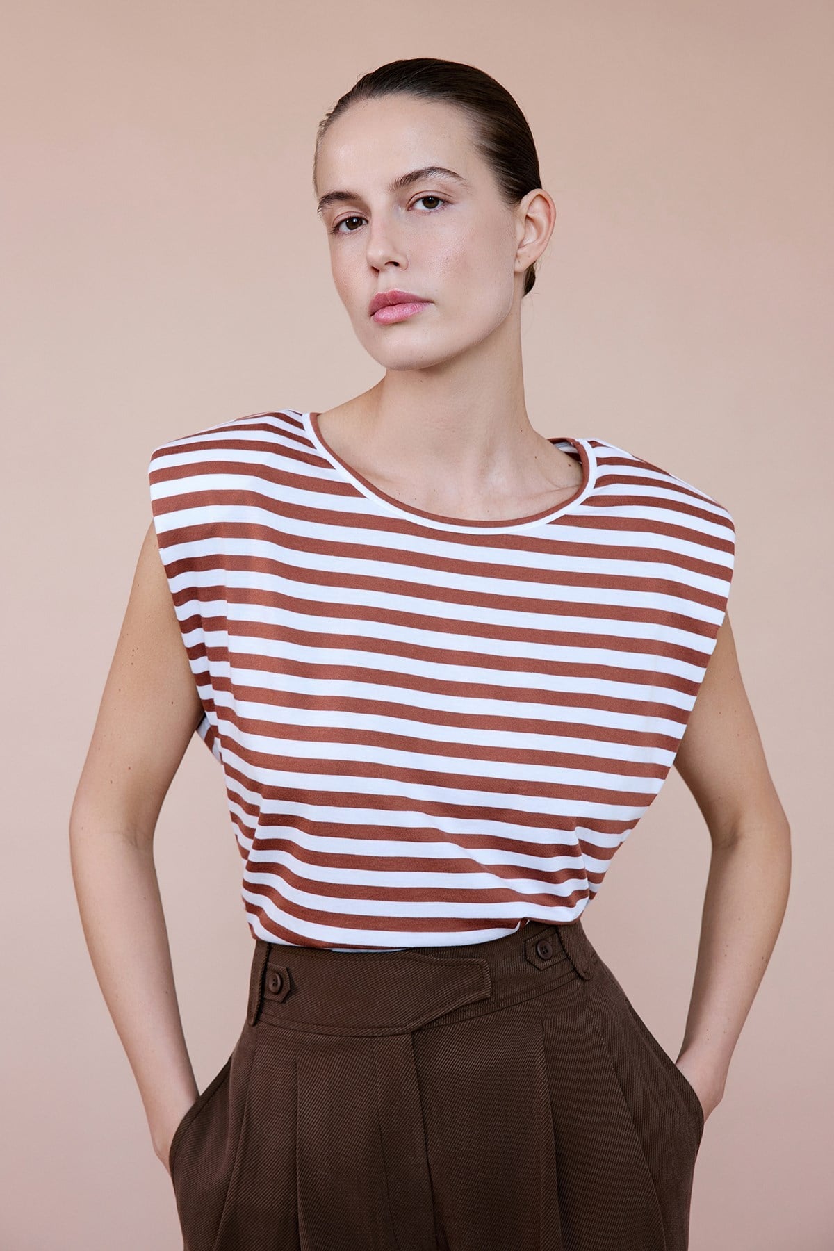 Padded Knit Black White T-shirt