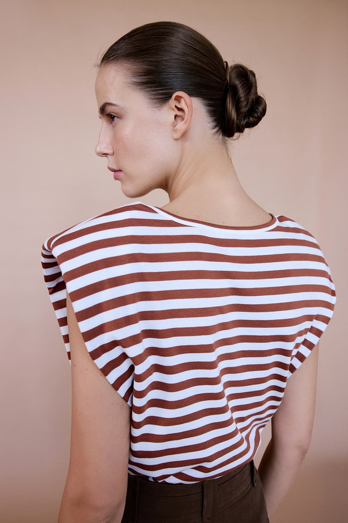 Padded Knit Black White T-shirt