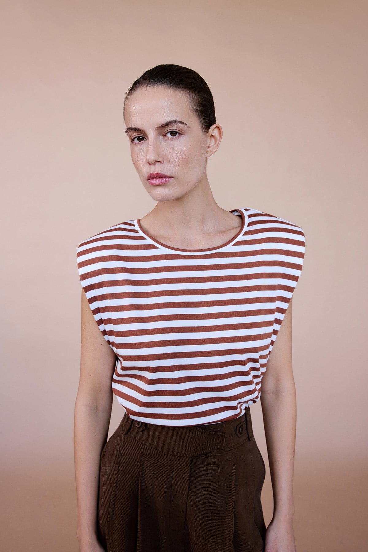 Padded Knit Black White T-shirt