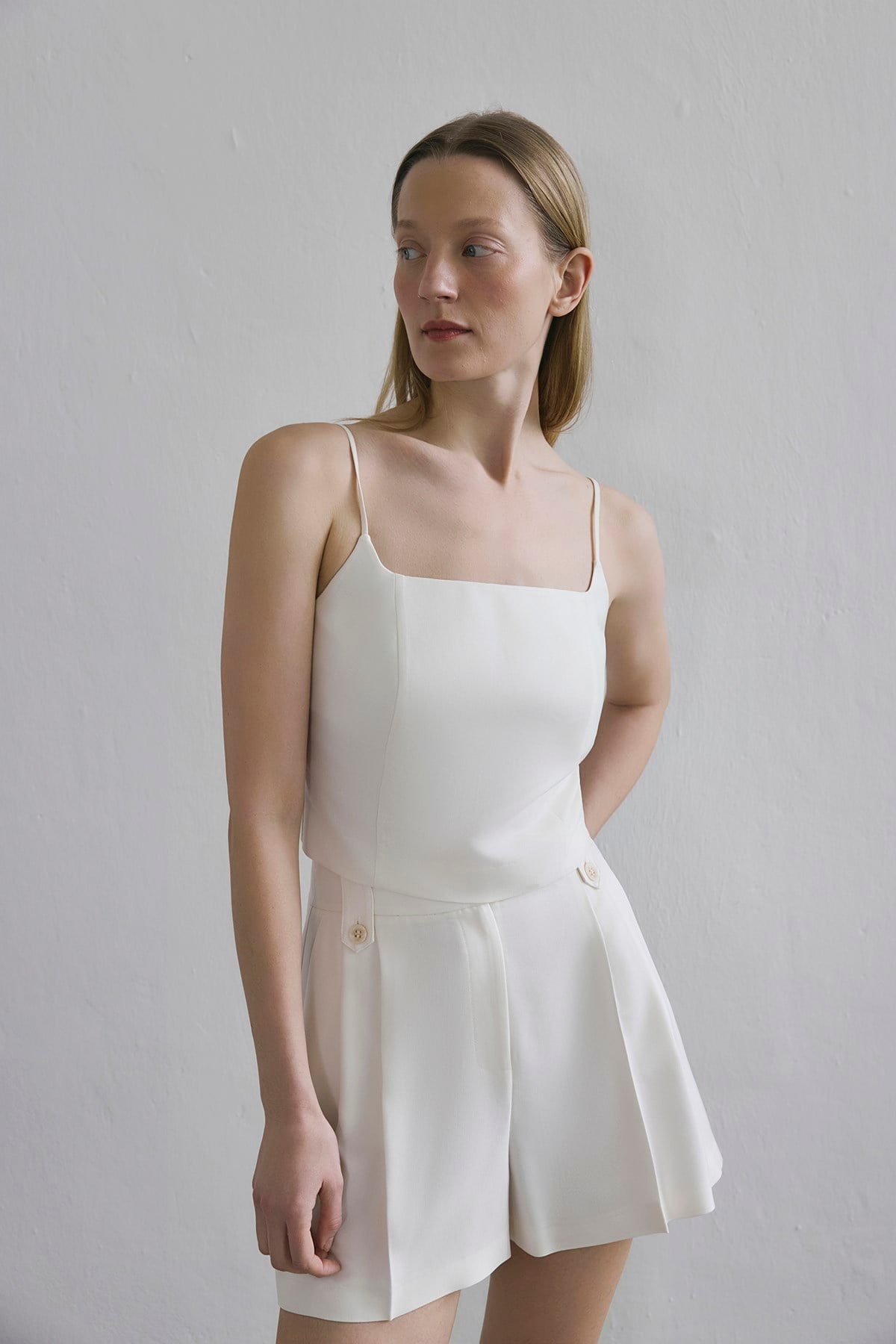 Pleated Side Pocket Shorts