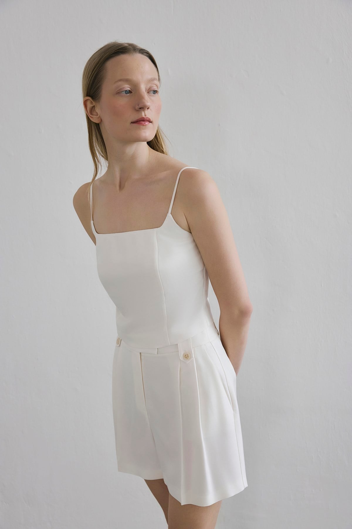 Pleated Side Pocket Shorts