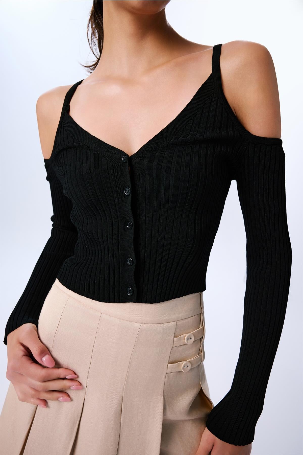 Shoulder Cutout Crop Blouse