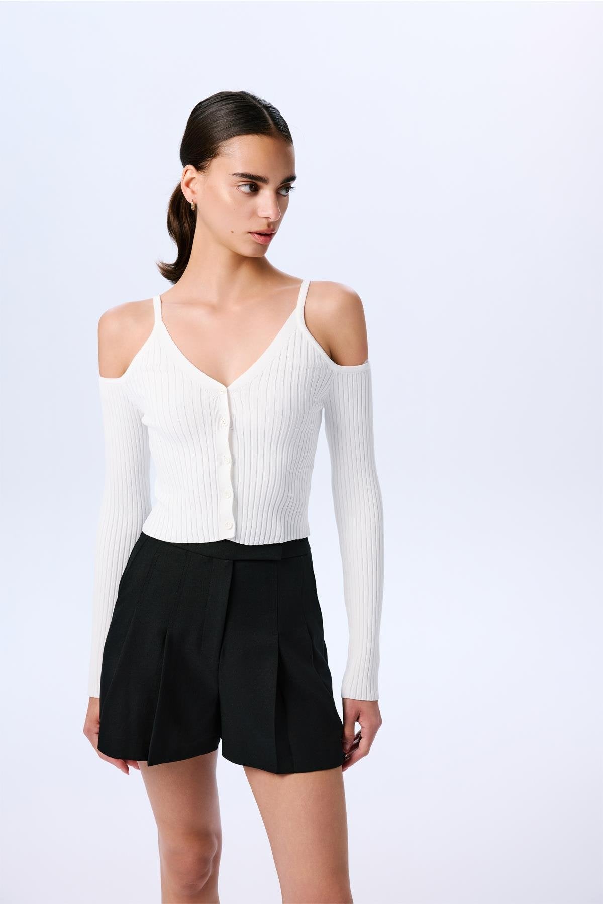 Shoulder Cutout Crop Blouse