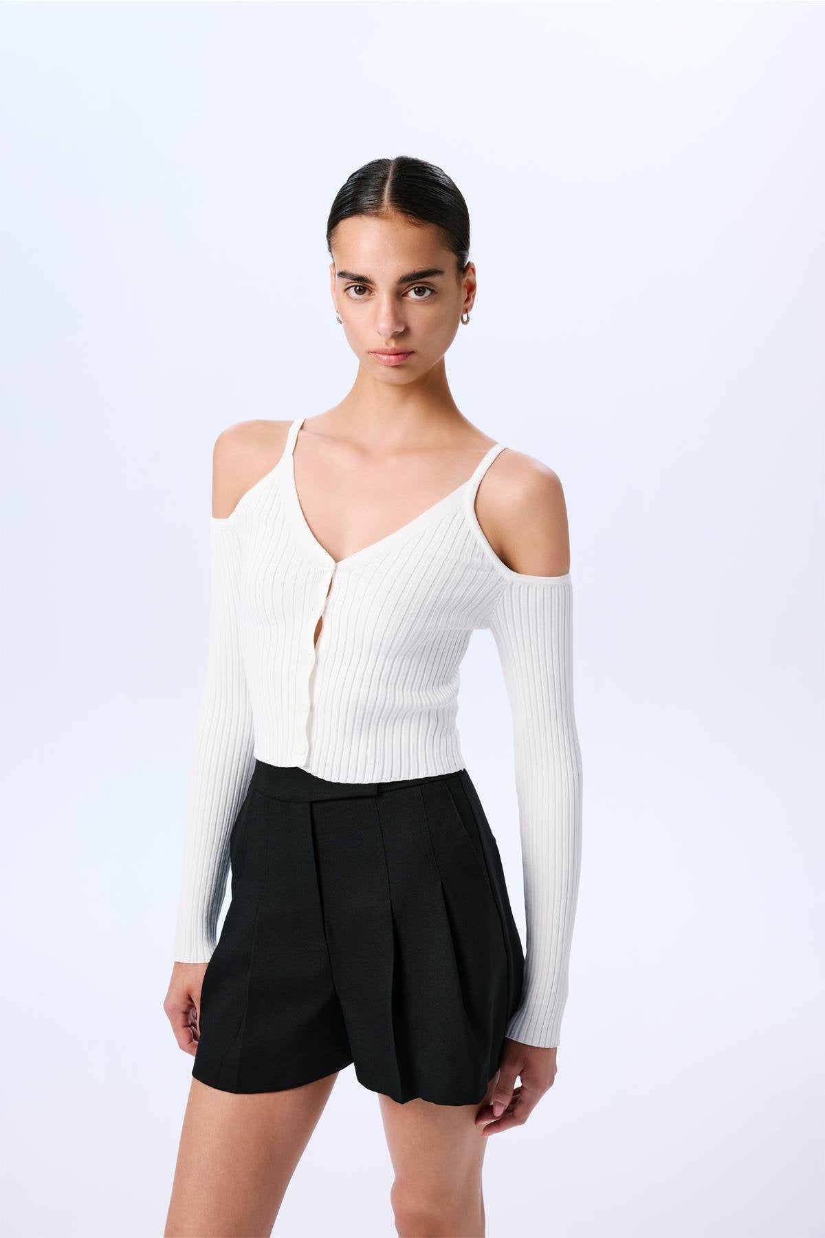 Shoulder Cutout Crop Blouse