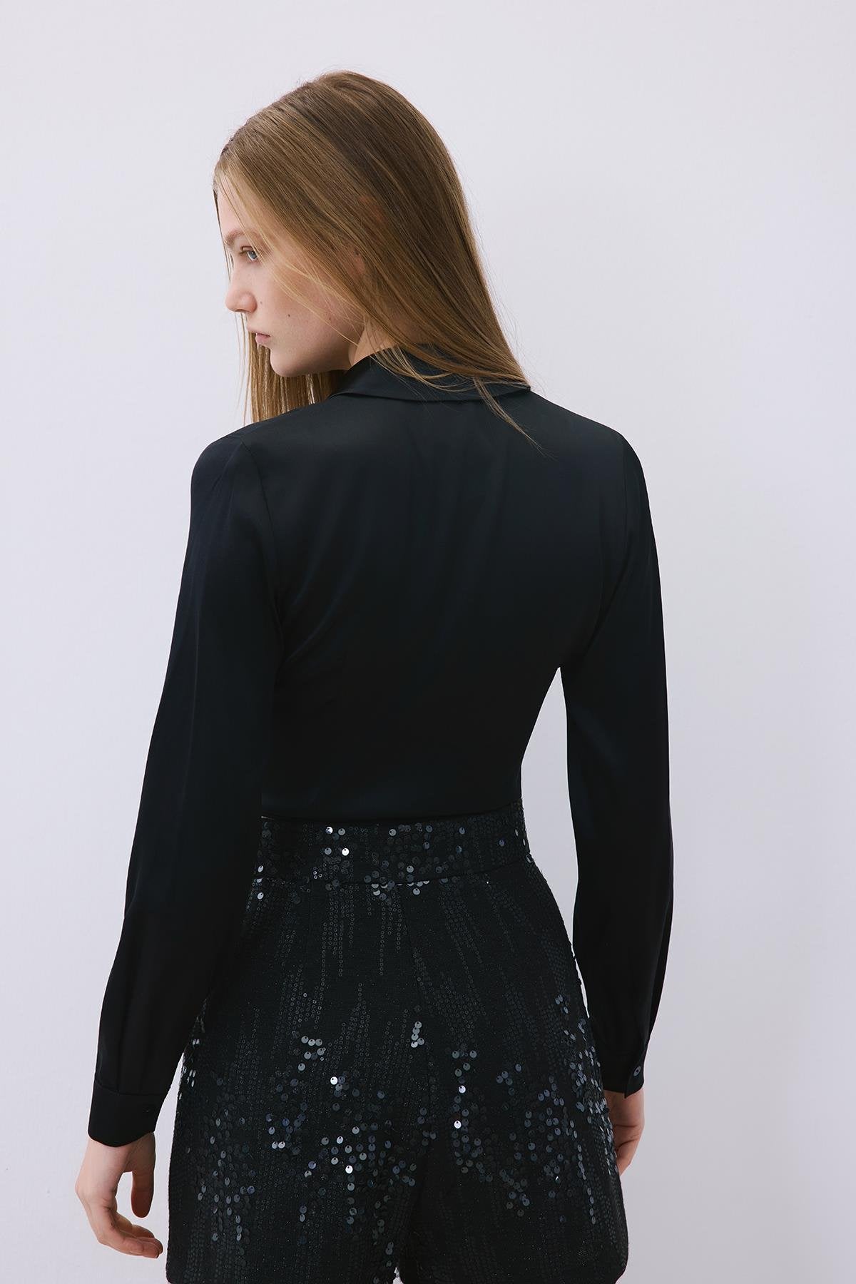 Silk Tie-Front Crop Shirt Blouse