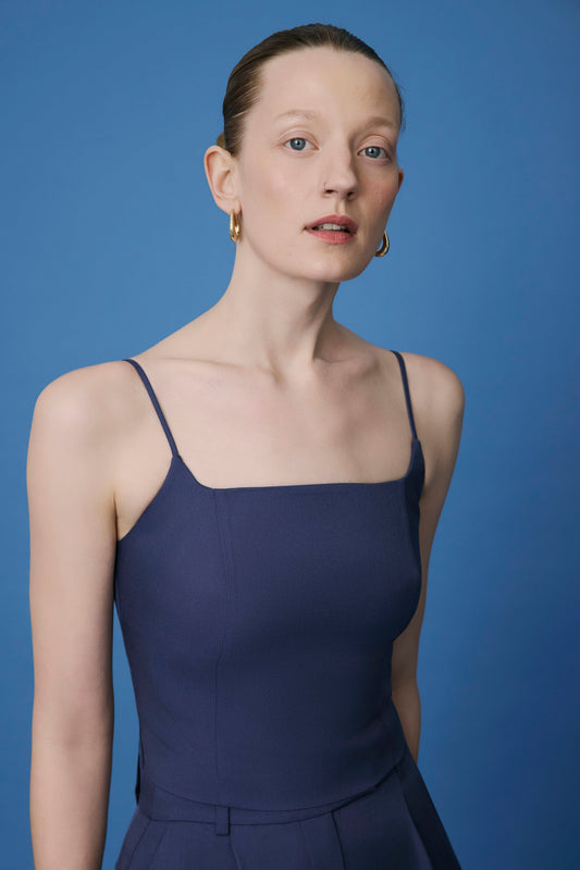 Sleeveless Back Zipper Blouse