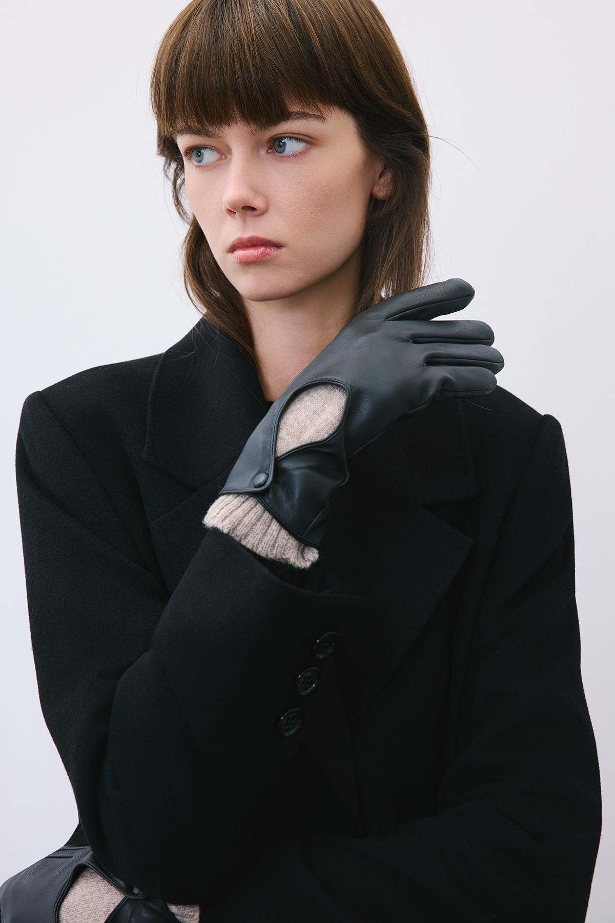 Textured Faux Leather Gloves