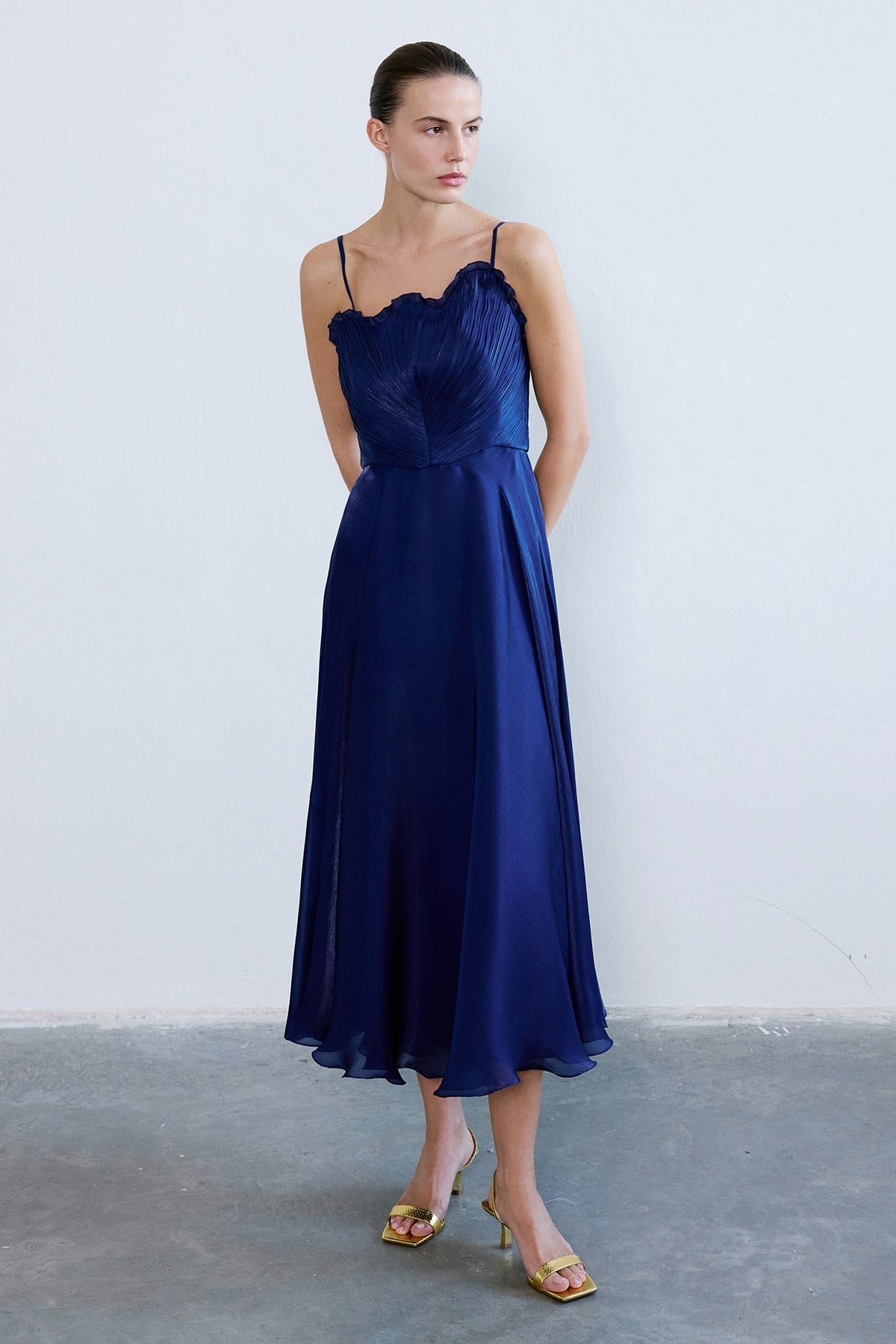 Thin Strap Flared Midi Dress
