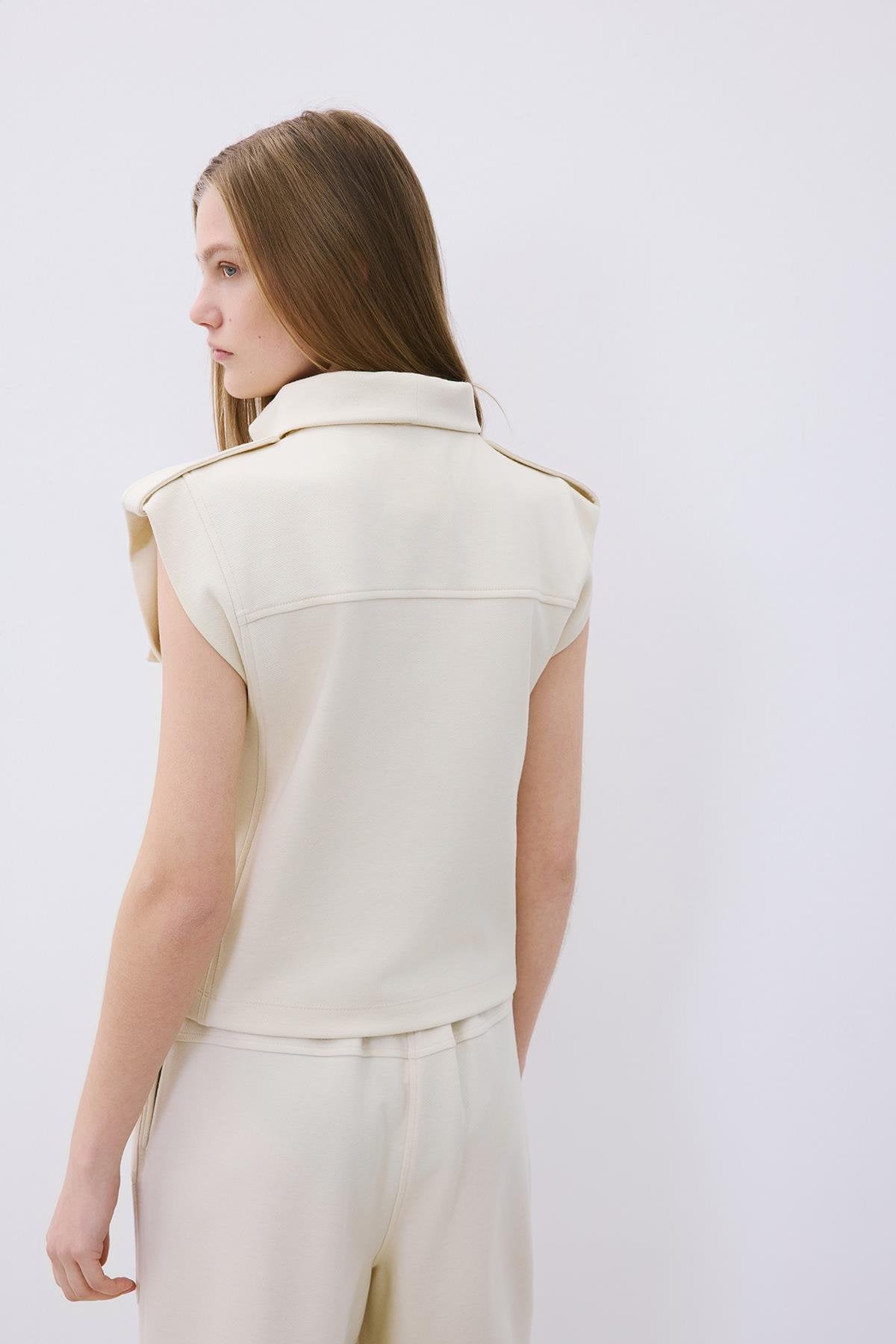 Wool Knit Blouse with Stitch Detail