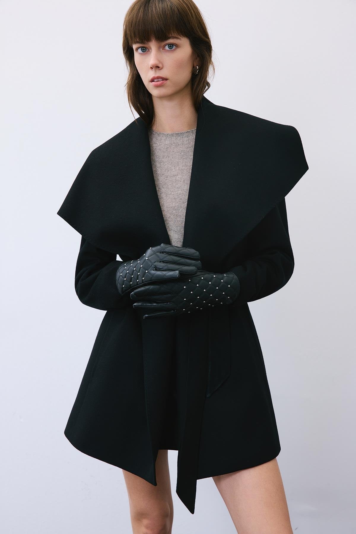 Accessory Detailed  Faux Leather Gloves