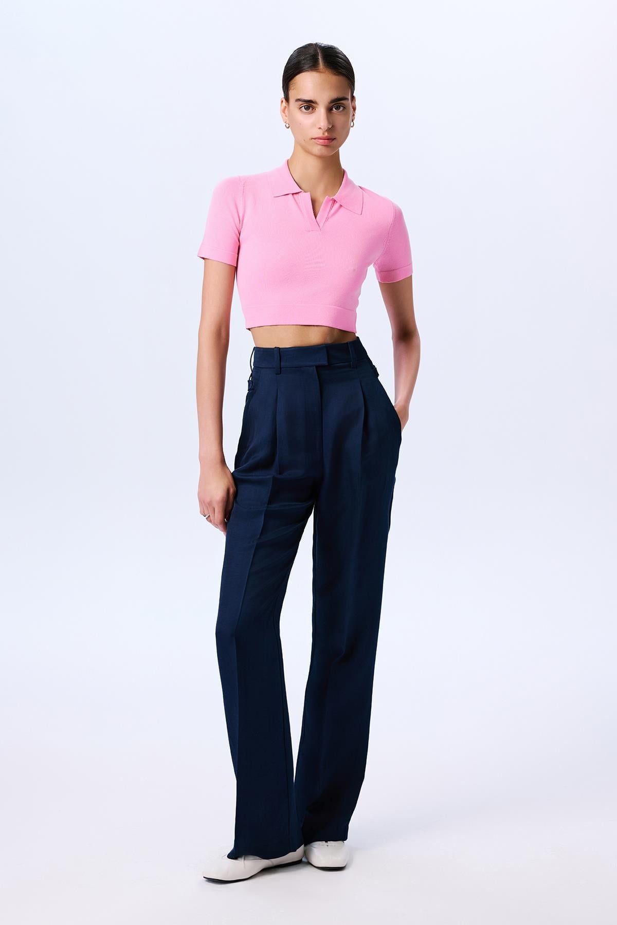 Basic Short Sleeve Crop  Blouse
