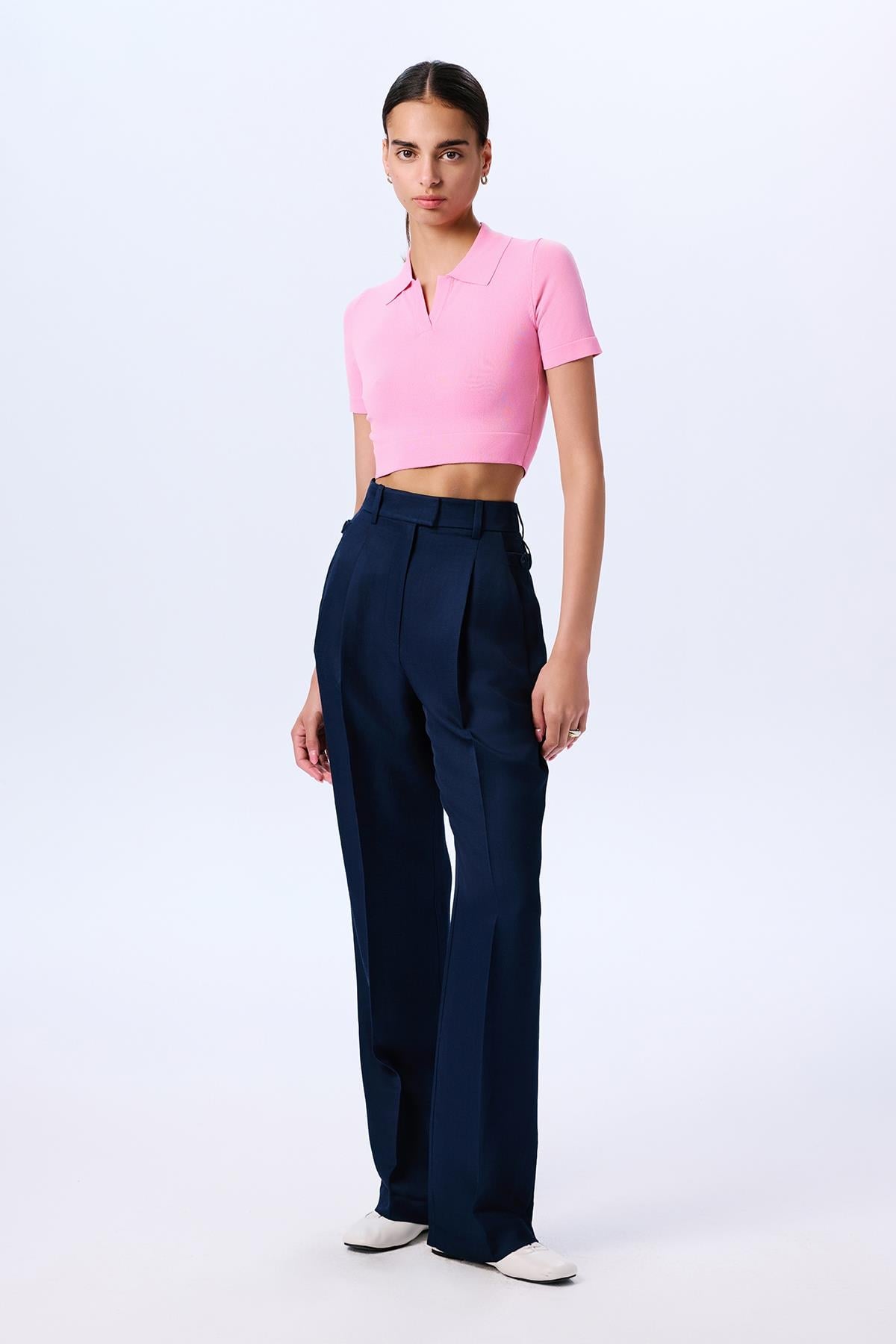 Basic Short Sleeve Crop  Blouse