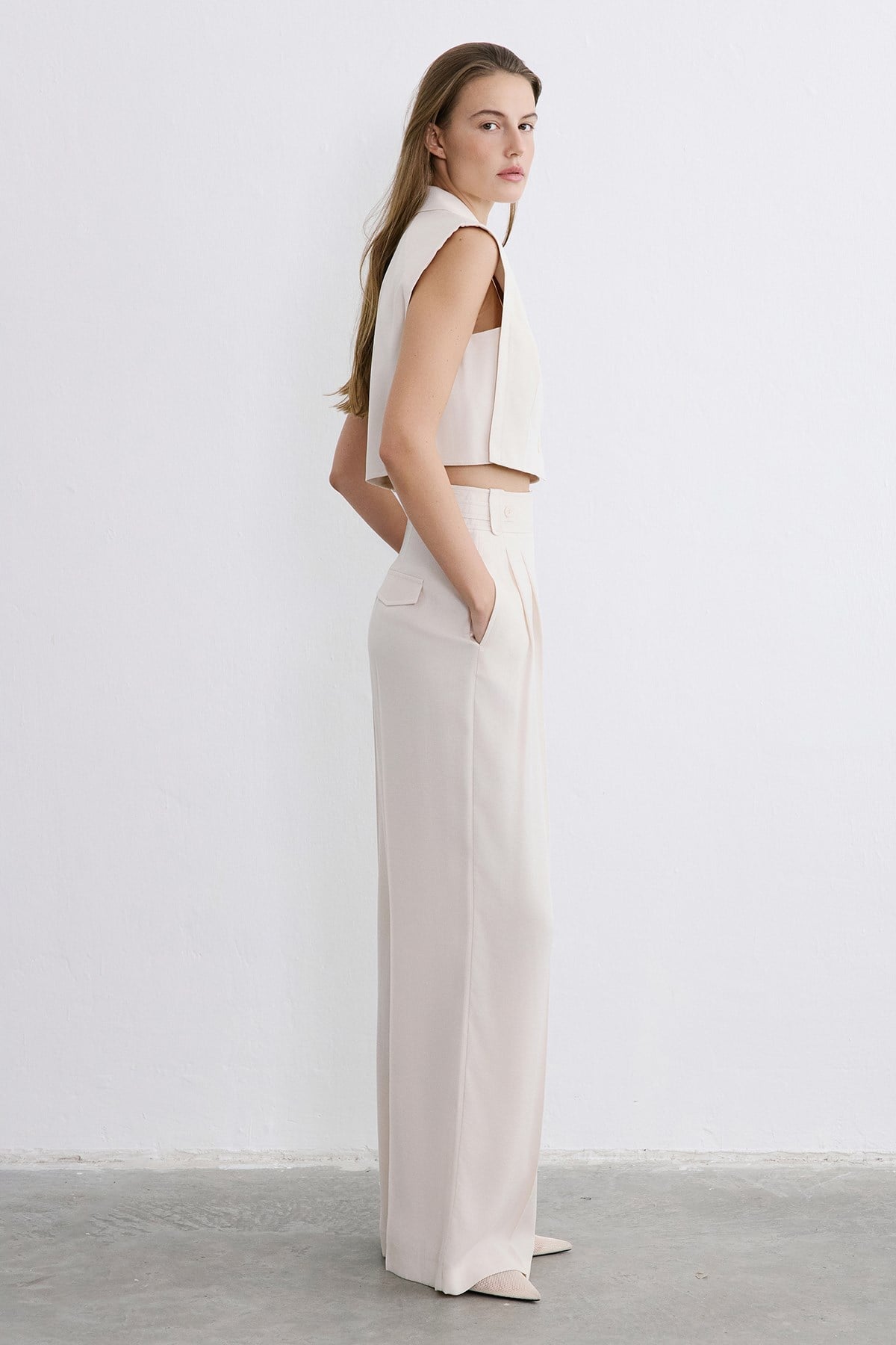 Blazer Collar Padded Crop  Vest
