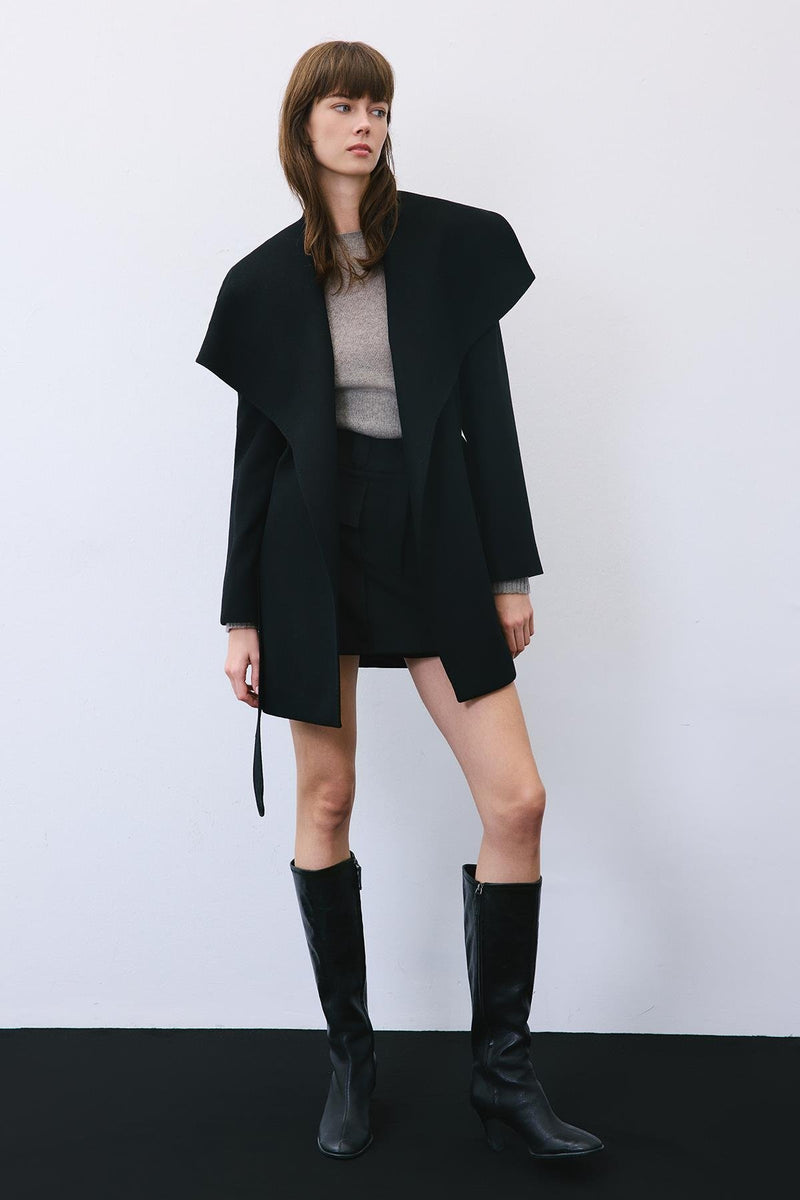 Cashmere Coat with Wide Collar and Belt