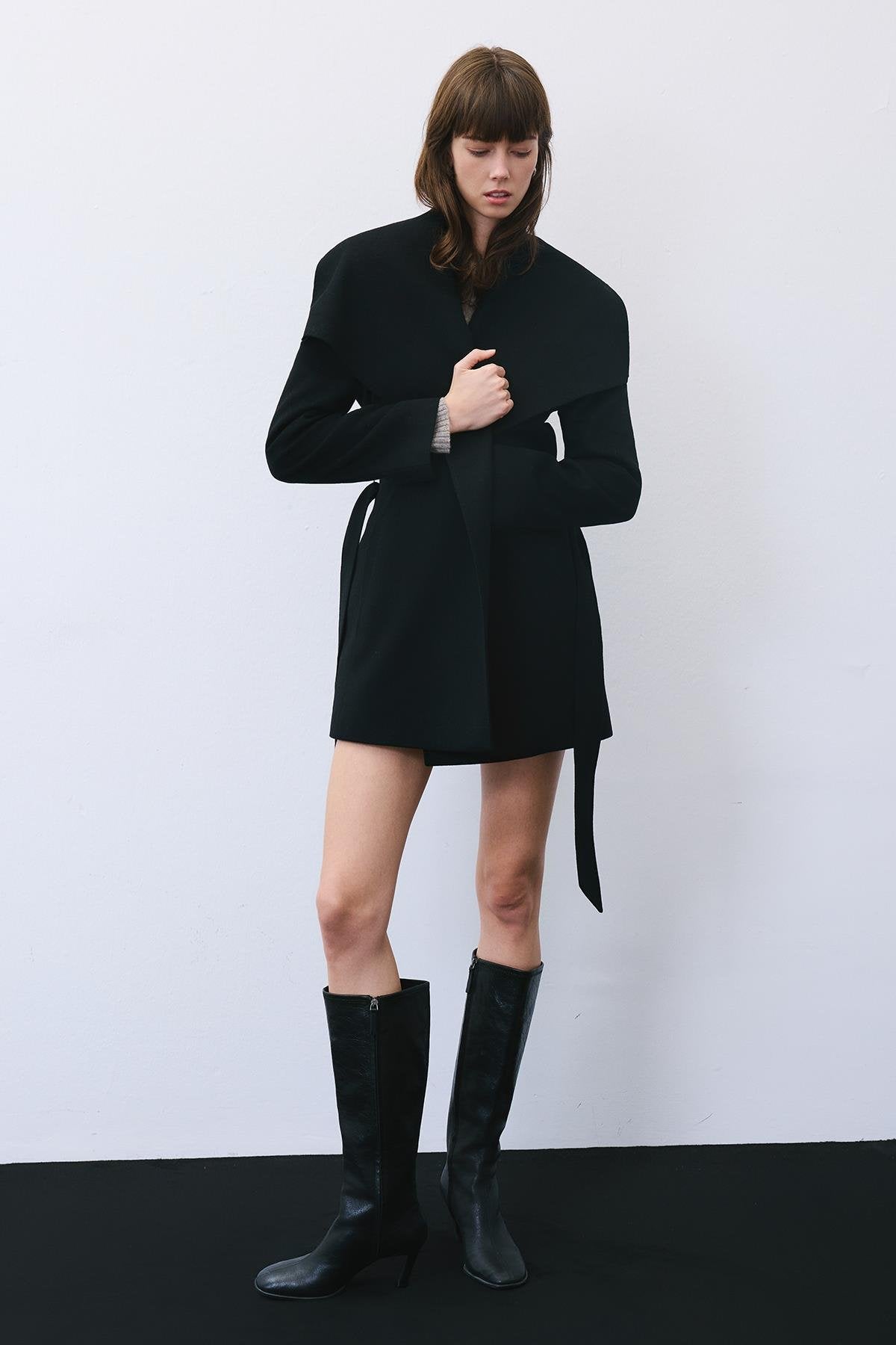 Cashmere Coat with Wide Collar and Belt