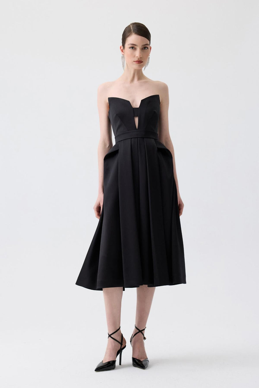 Black Chest Cut-Out Midi Dress