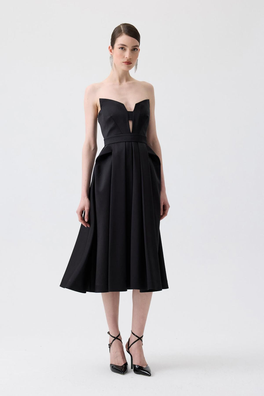 Black Chest Cut-Out Midi Dress
