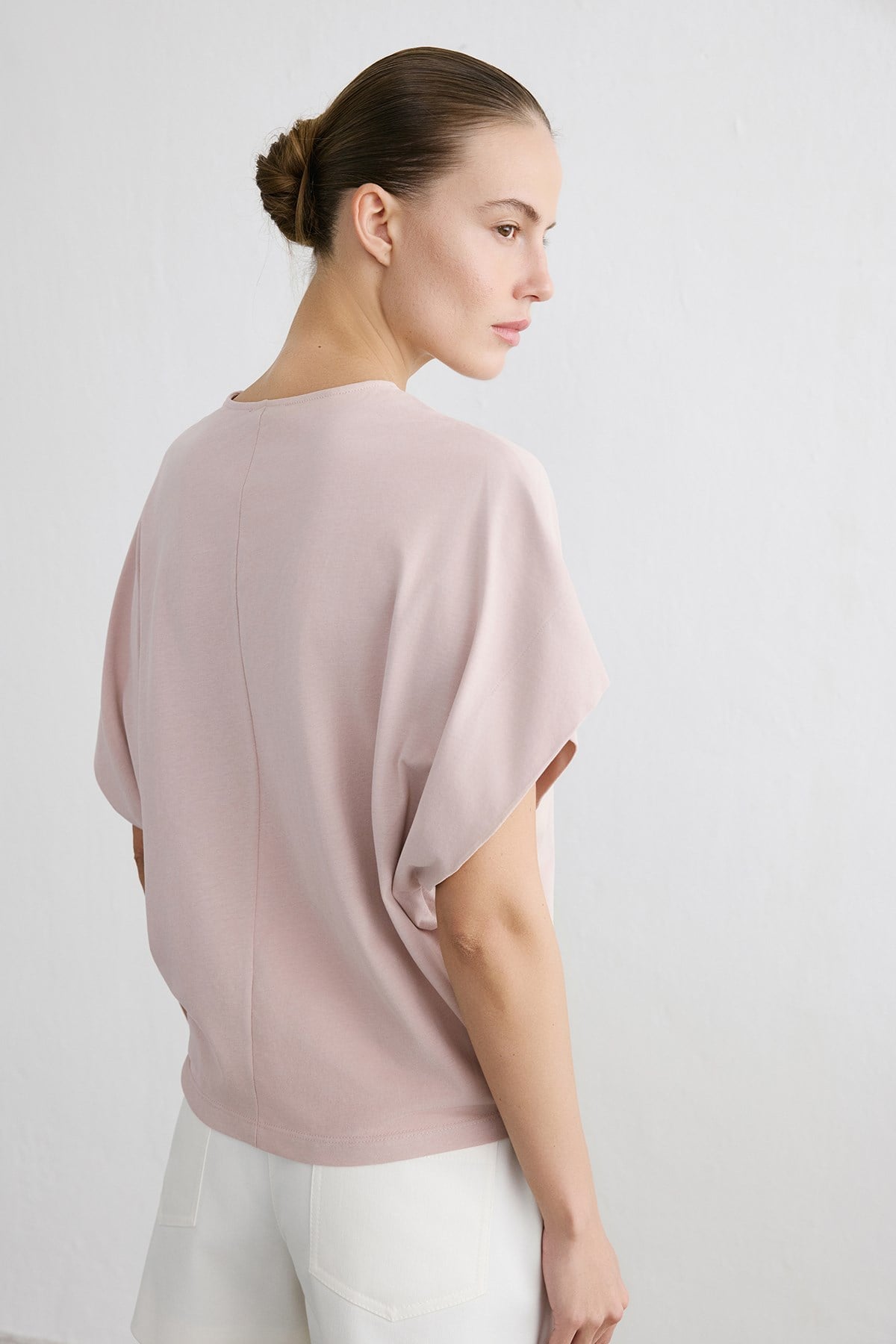 Crew Neck Knit Powder T-shirt