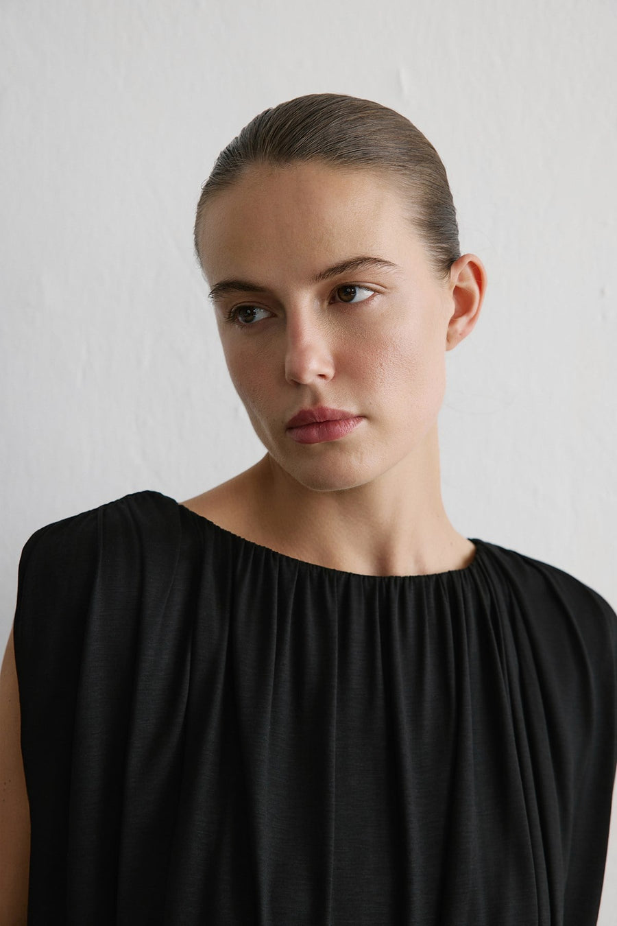 Crew Neck Knitted Tobacco Blouse
