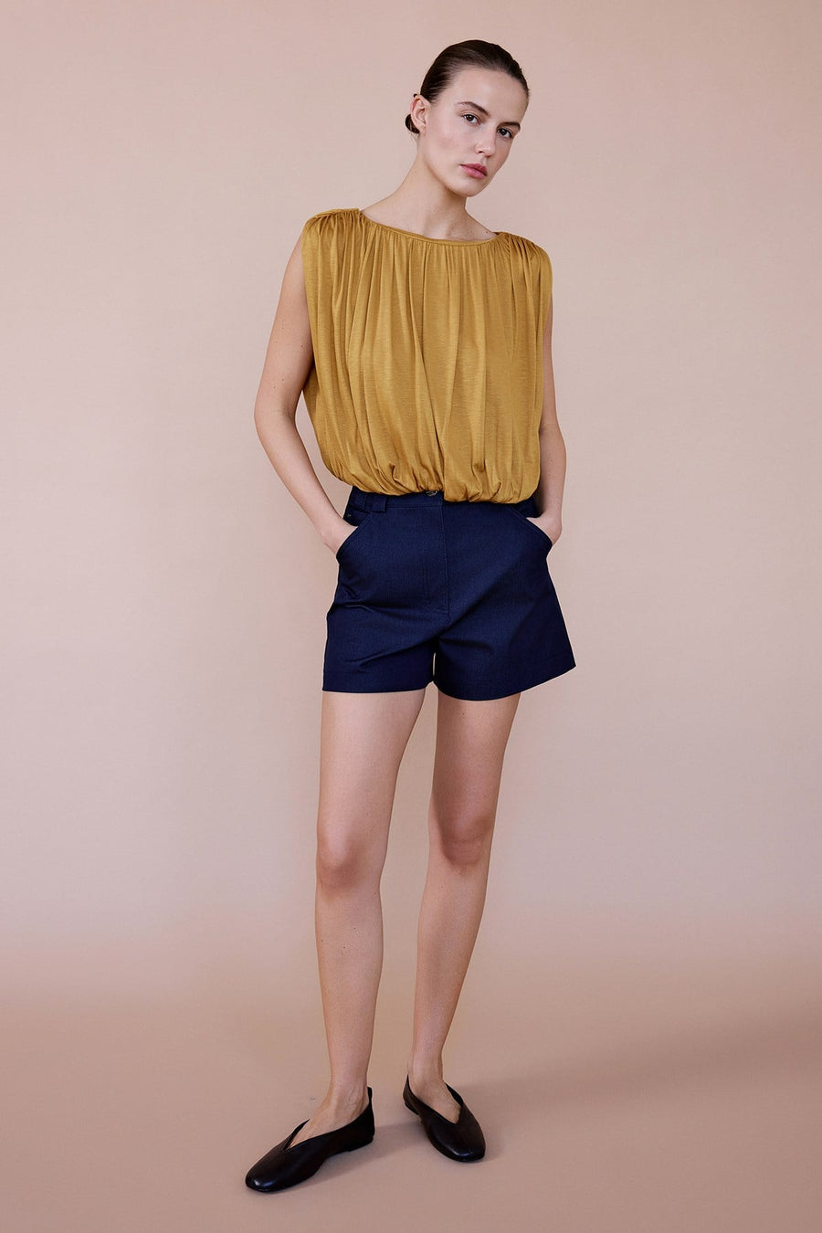 Crew Neck Knitted Tobacco Blouse