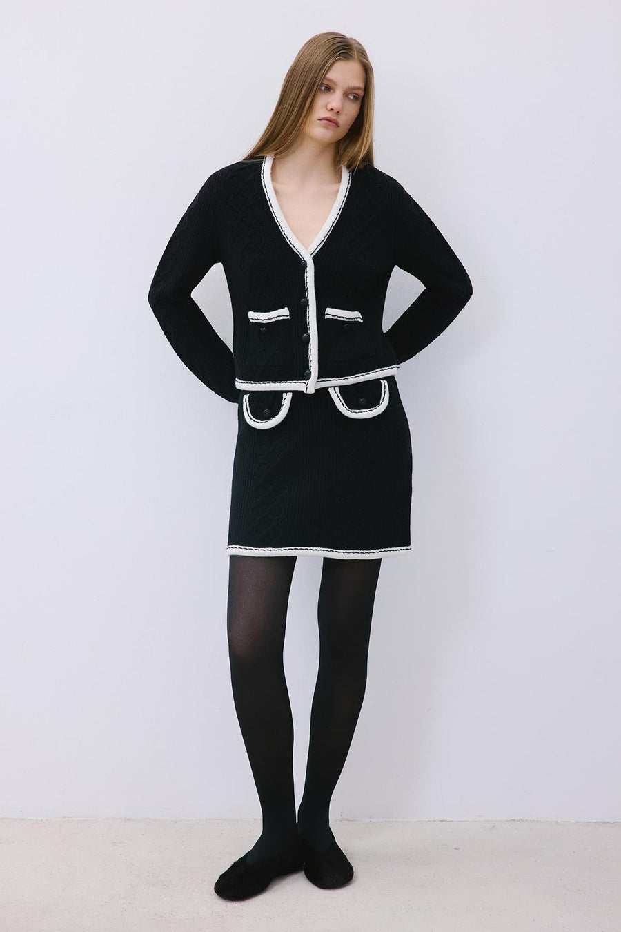 Knit Mini Skirt with Contrast Piping