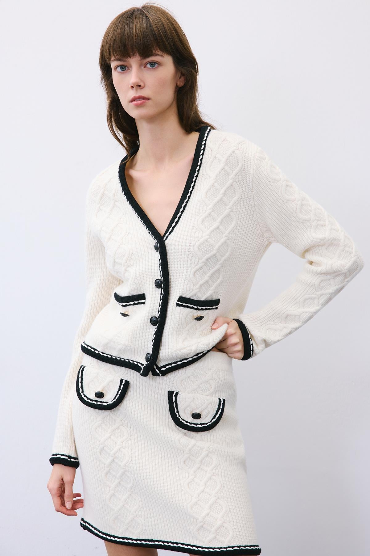 Knit Mini Skirt with Contrast Piping