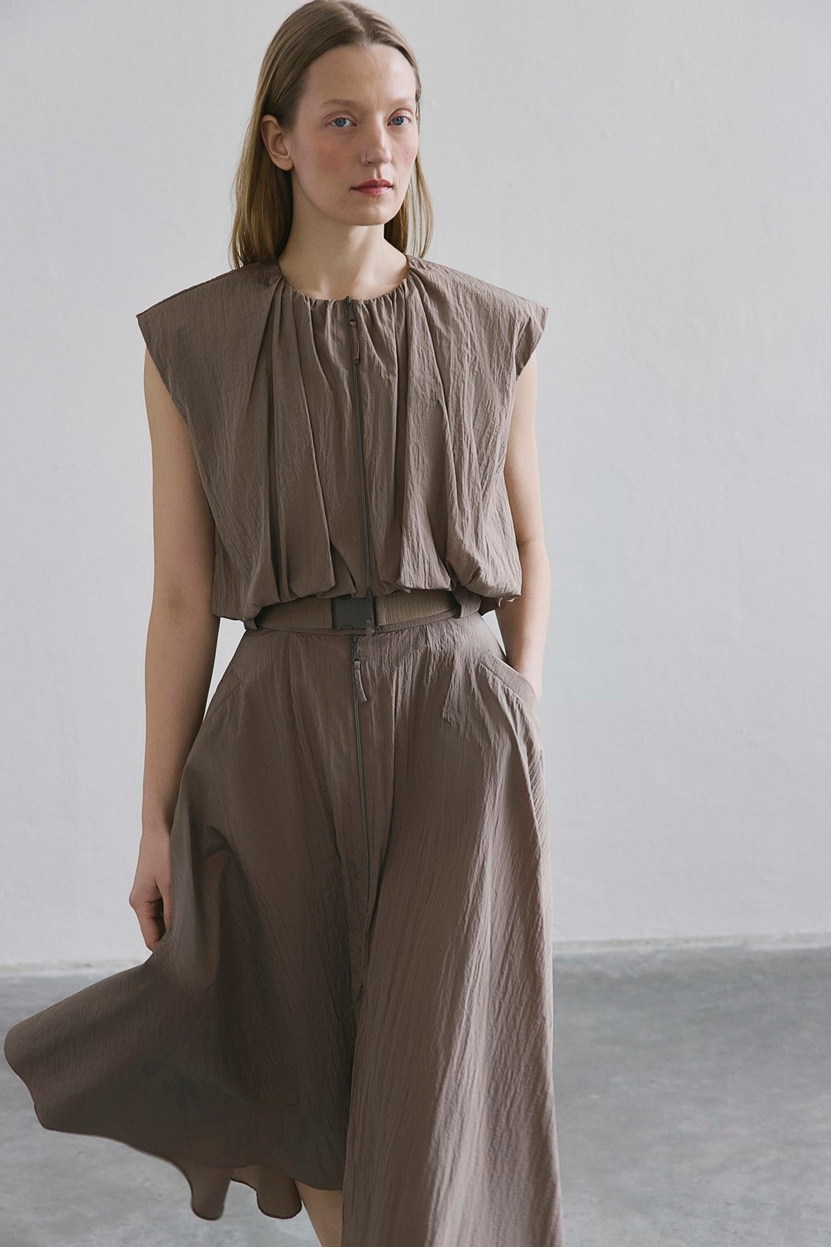 Metal Buckle Flared  Midi Skirt