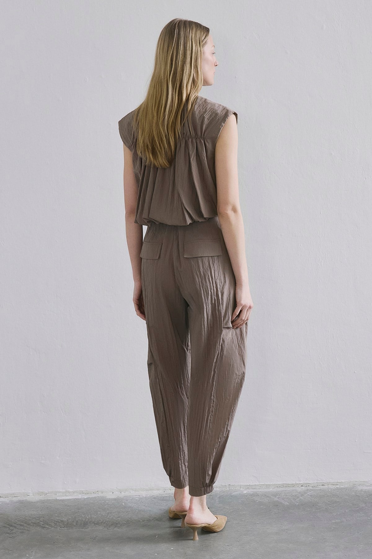 Metal Buckle Pleated Pocket  Pants