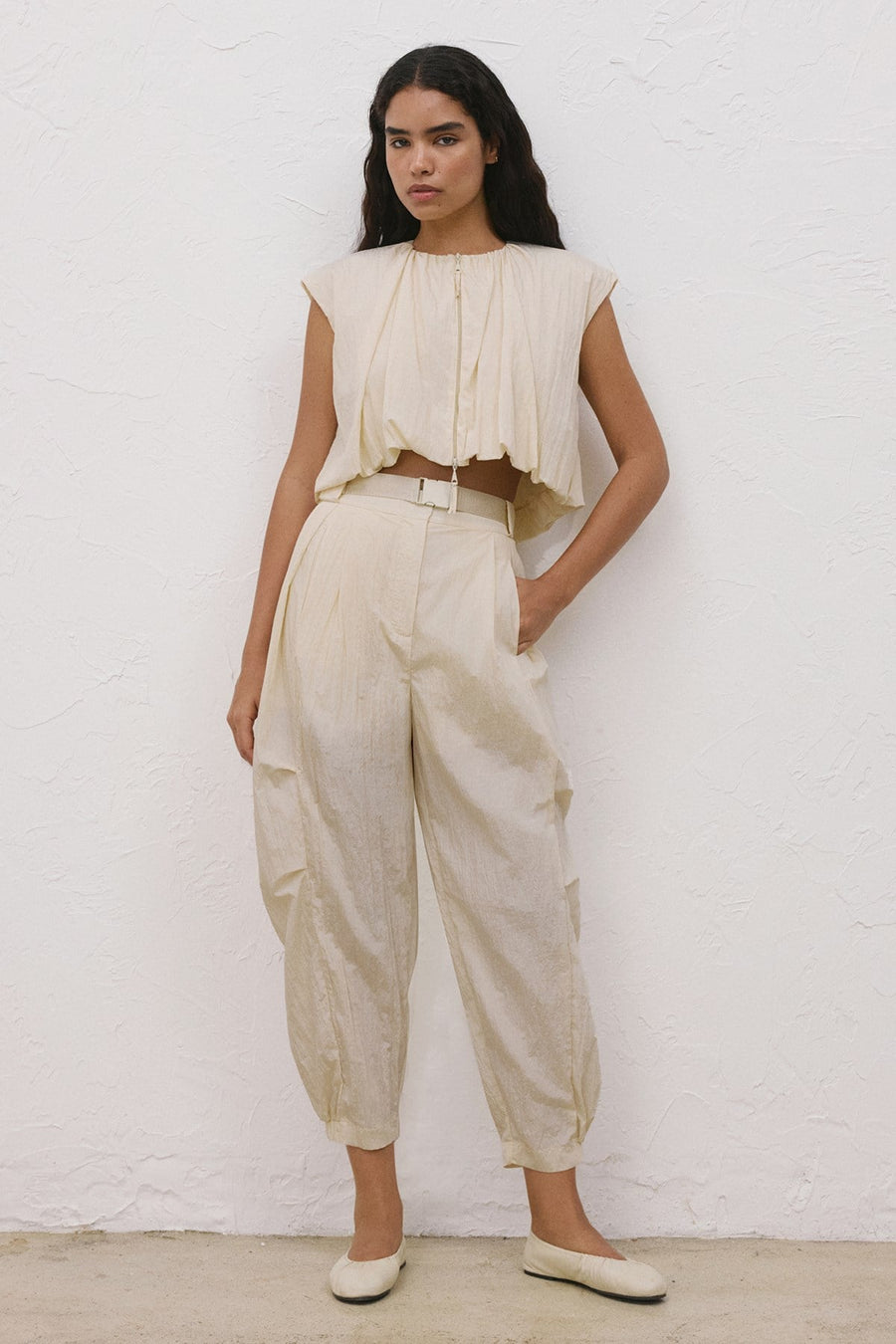 Metal Buckle Pleated Pocket  Pants