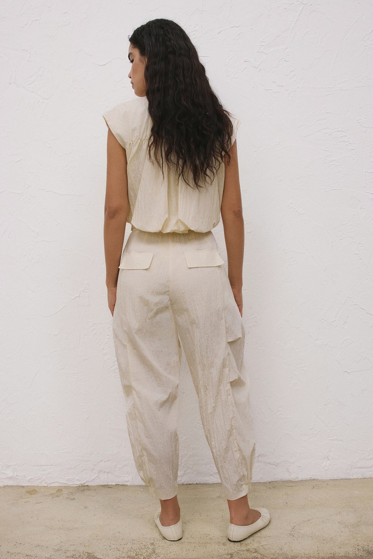 Metal Buckle Pleated Pocket  Pants