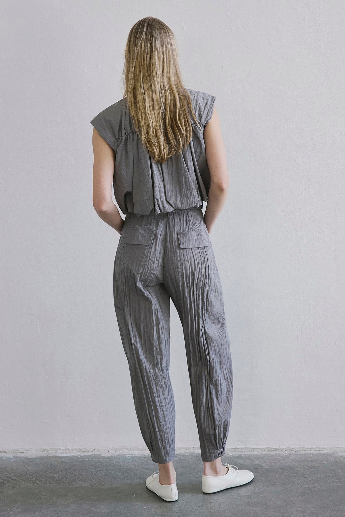 Metal Buckle Pleated Pocket  Pants