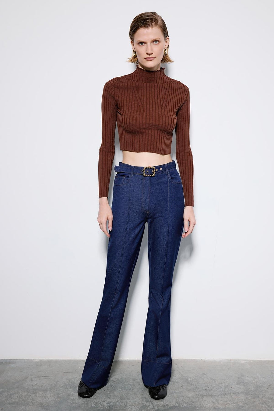Trousers With Gold Belt