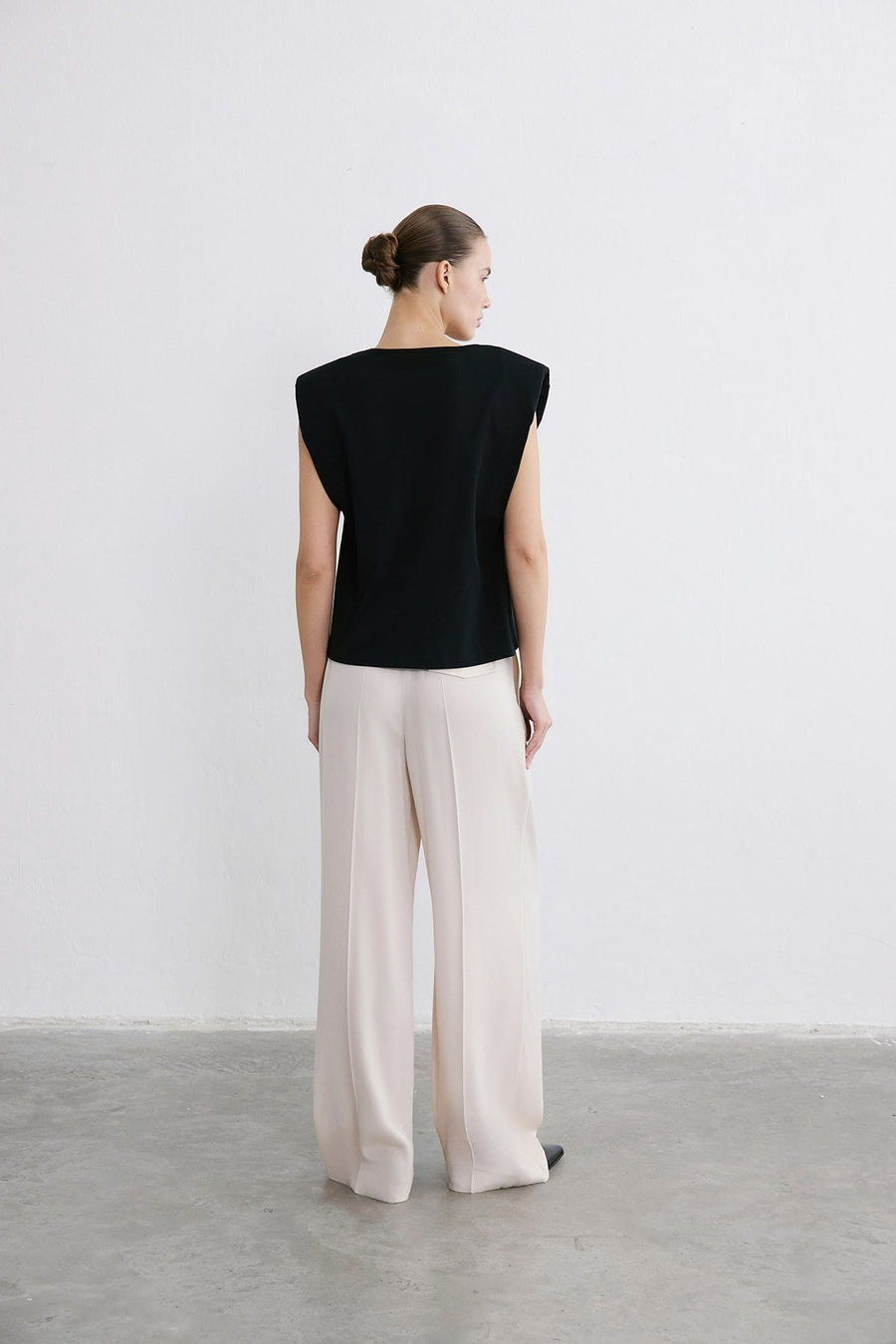 Padded Knit Black White T-shirt