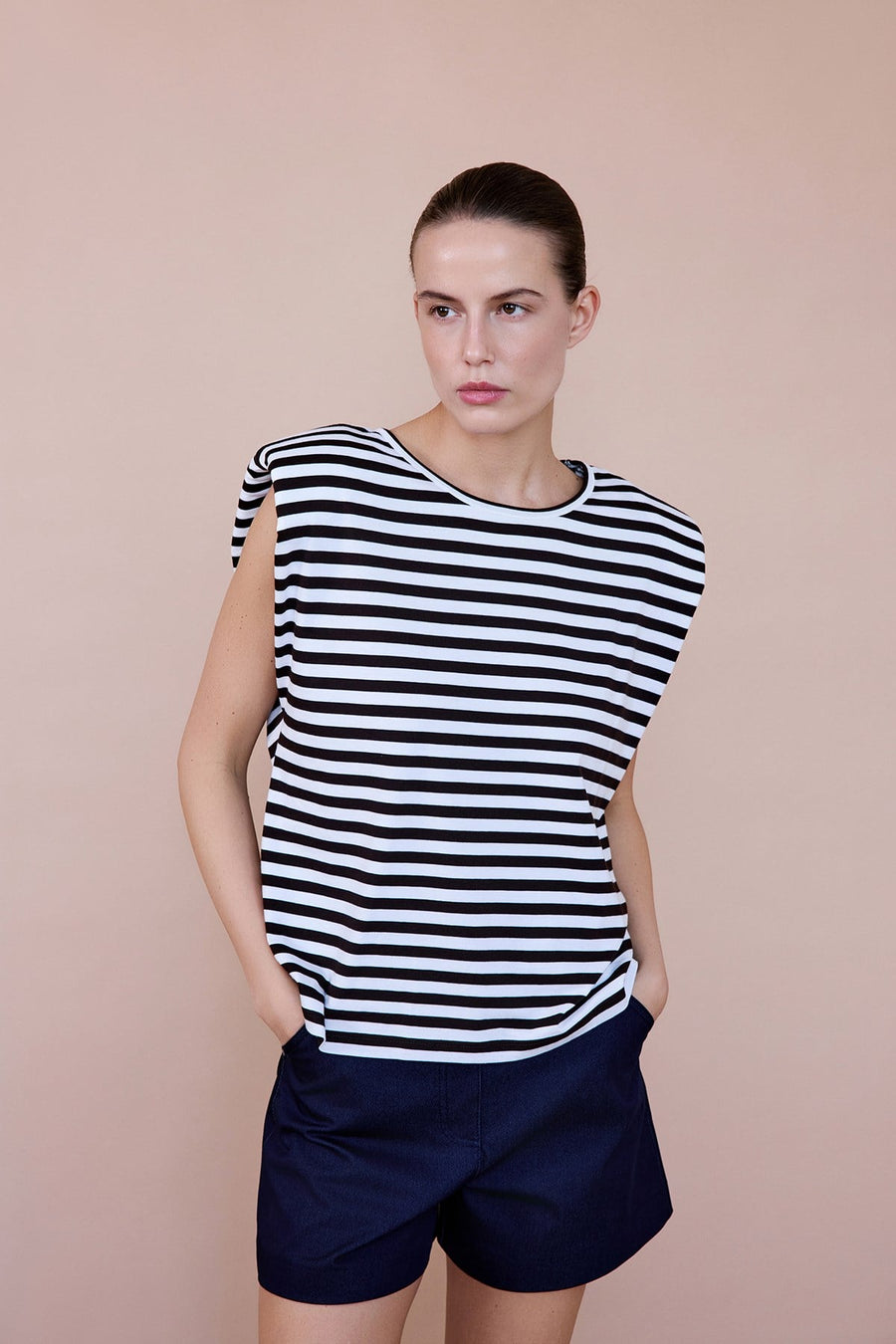 Padded Knit Black White T-shirt