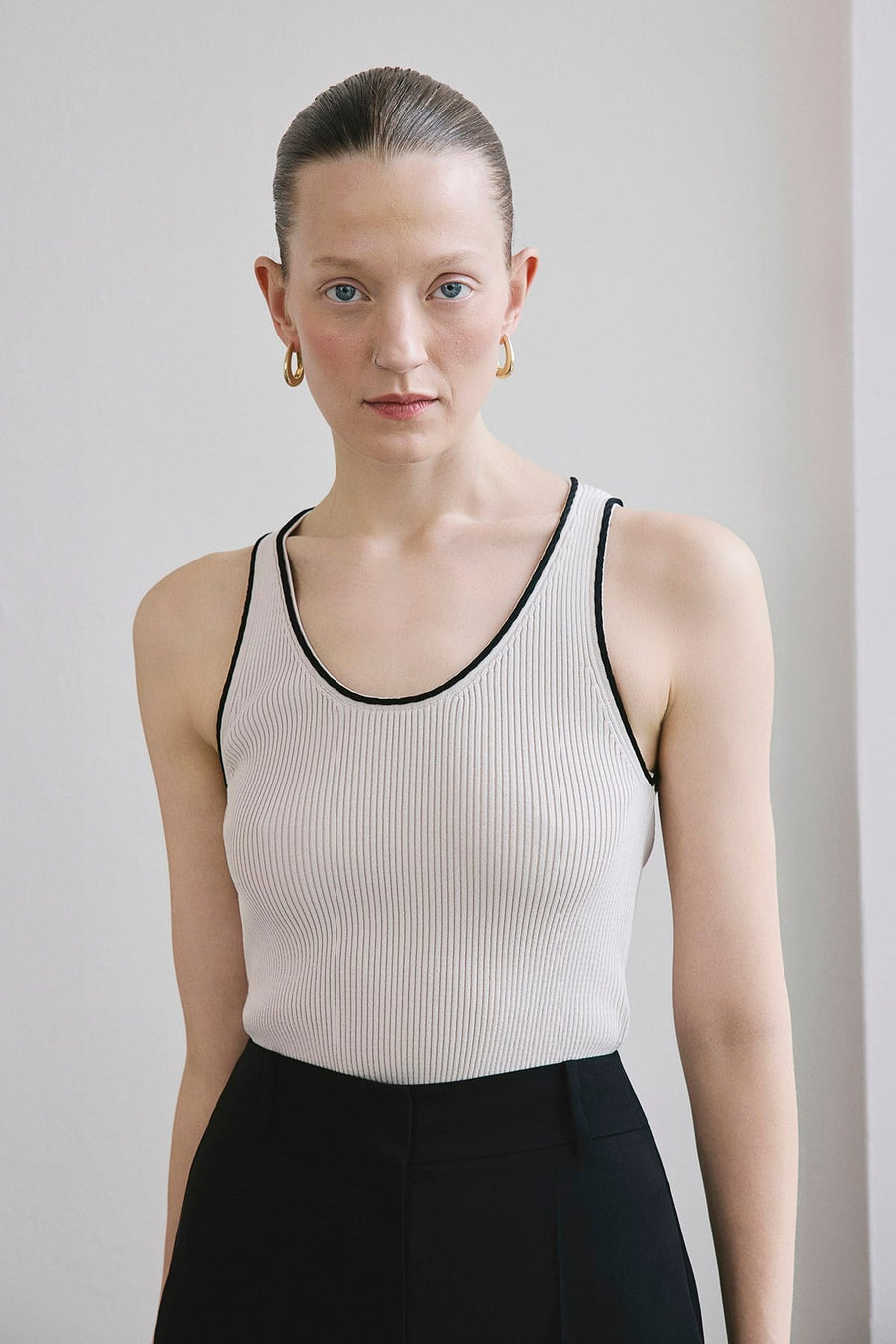 Ribbed V-Neck Knit  Tank Top